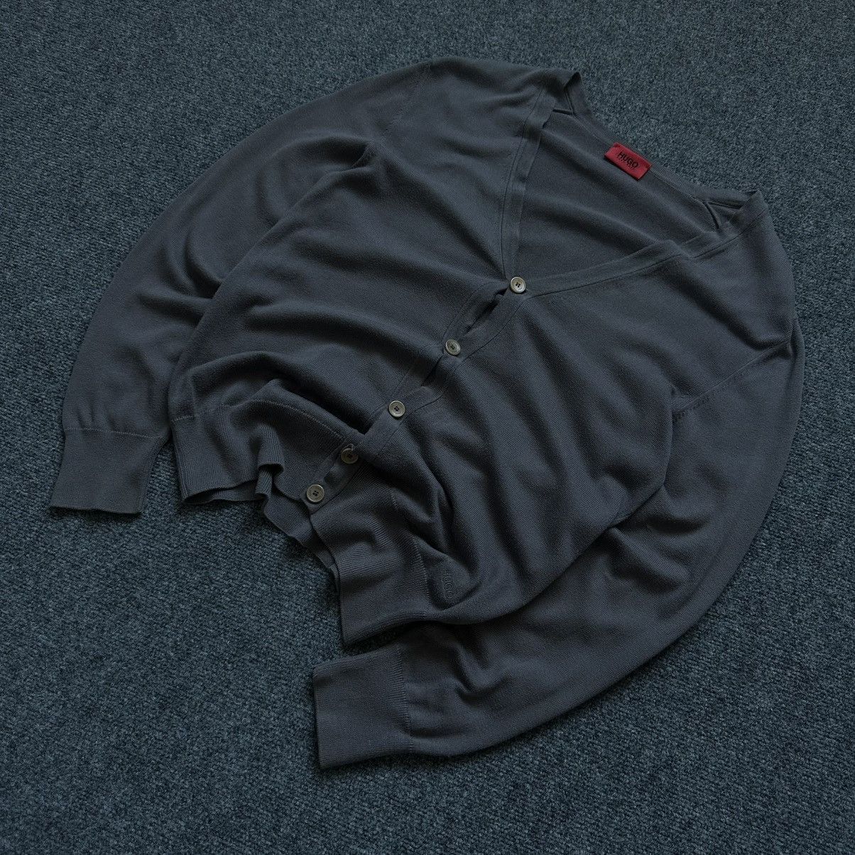 Hugo Boss Luxury Knit Cardigan Hugo Boss Size S Y2K 00s USA Old Money Size US S / EU 44-46 / 1 - 1 Thumbnail