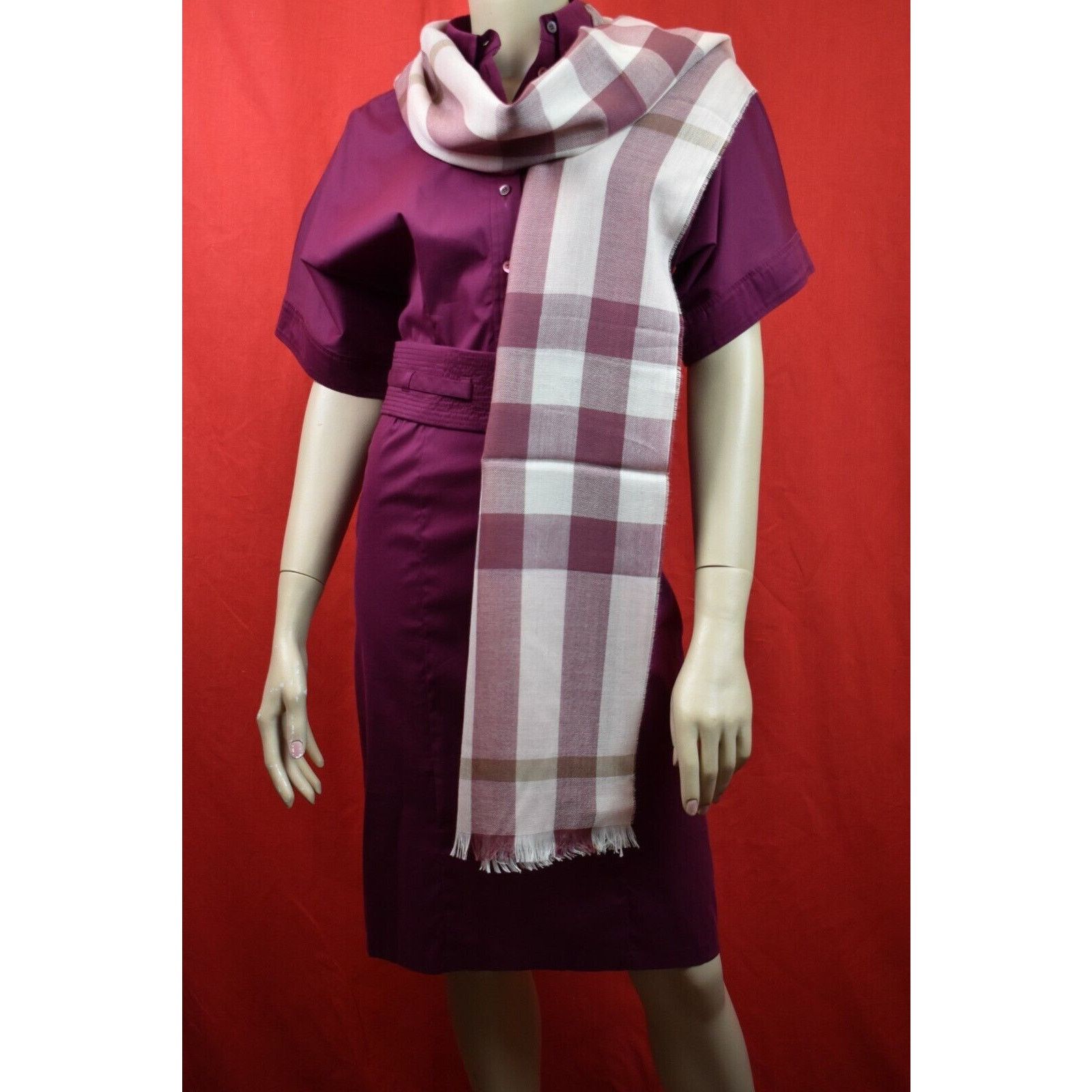 Burberry TONAL PINK WOOL CASHMERE NOVA CHECK LIGHT SCARF 18X80 200X45 Size ONE SIZE - 1 Thumbnail