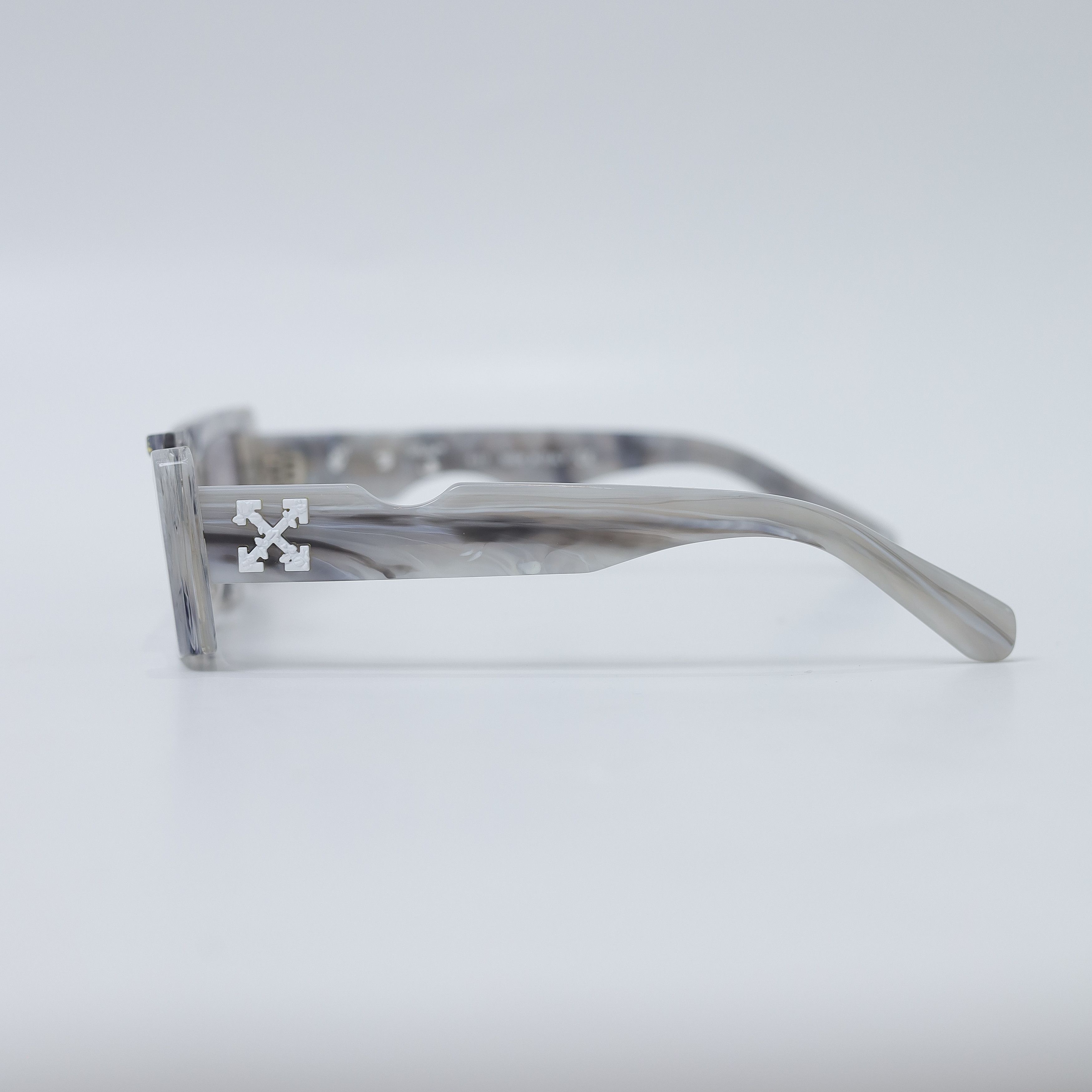 Off-White OFF WHITE Cady Marble Sunglasses Size ONE SIZE - 4 Thumbnail