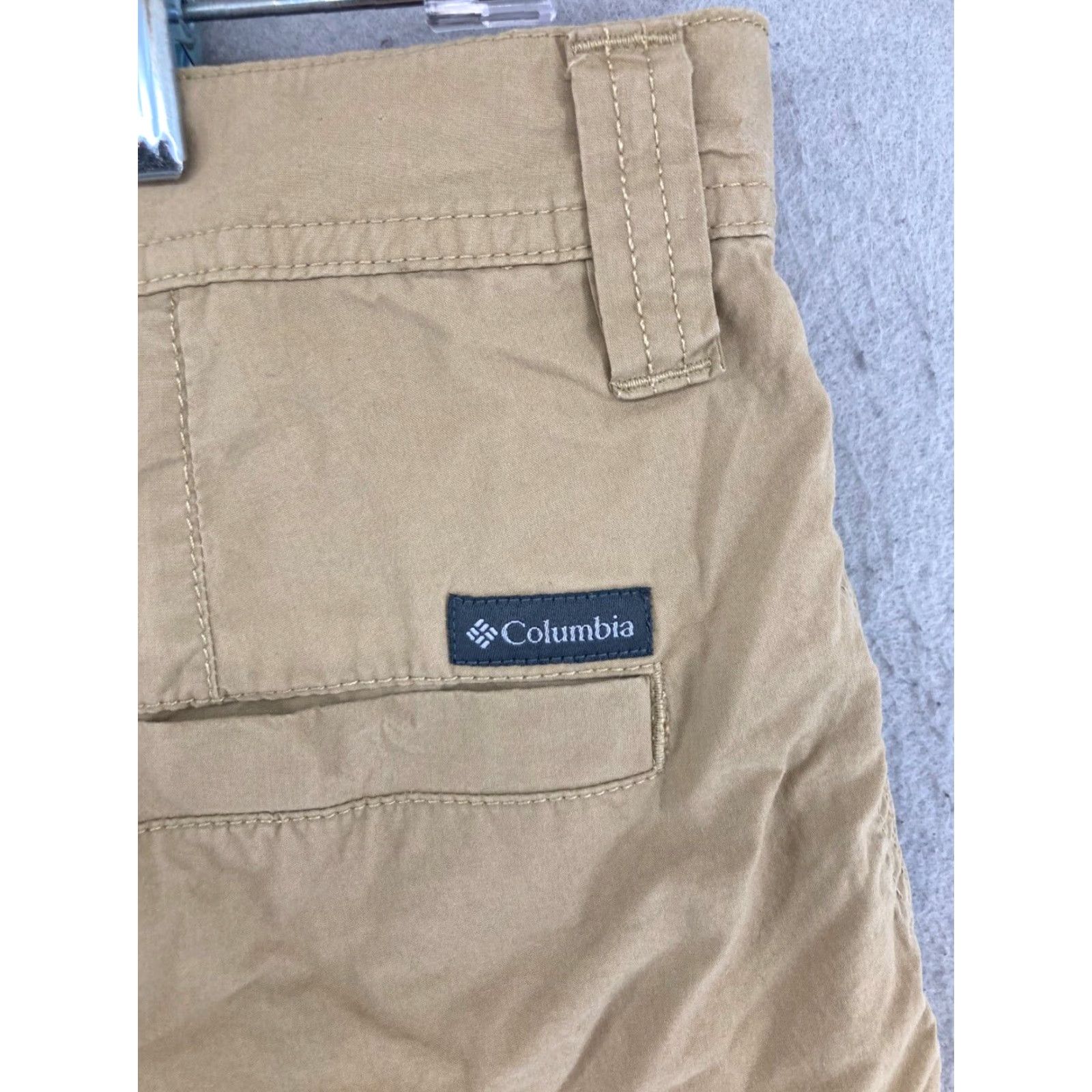Vintage Columbia Mens Shorts 32 Khaki Outdoor Chino Cotton Beach Casual Regular Beige - 32” Inseam 8" Zip Front Pockets Mens Size US 32 / EU 48 - 7 Thumbnail