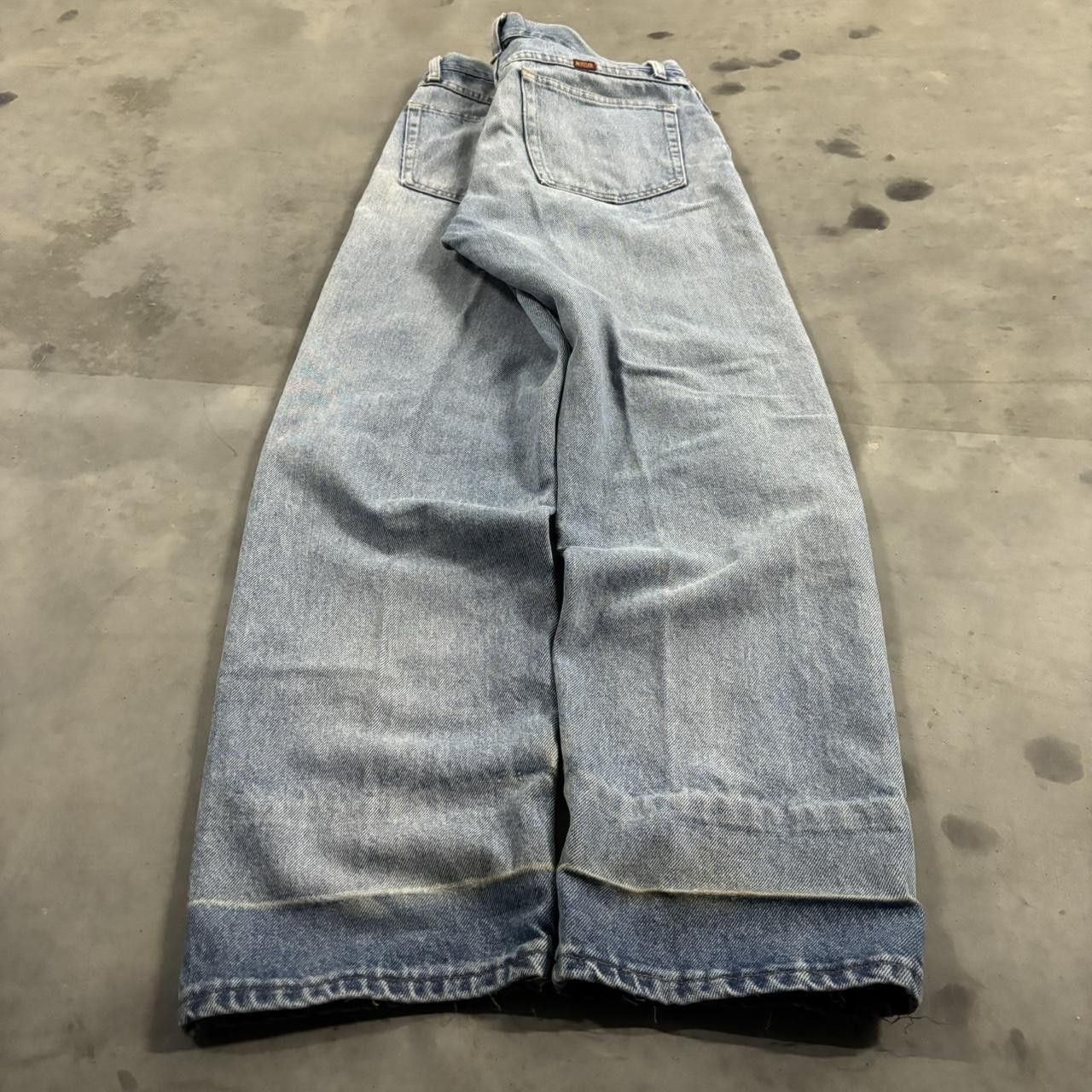 Vintage Crazy Vintage Y2K/2000s Grunge Faded Light Wash Distressed Denim Jeans! 33x30 Size US 33 - 4 Thumbnail