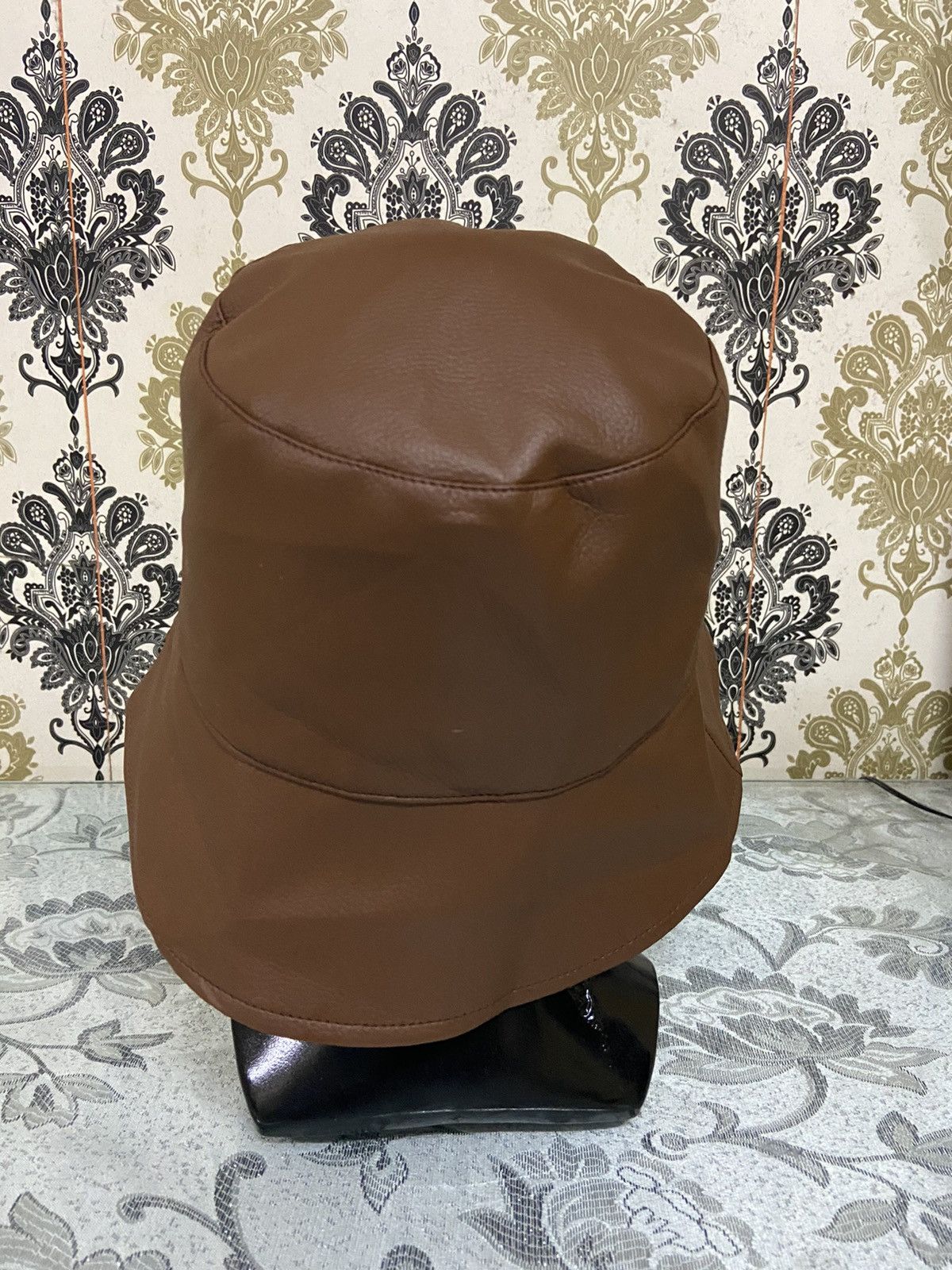 Japanese Brand Leather Bucket Hat Size ONE SIZE - 5 Thumbnail
