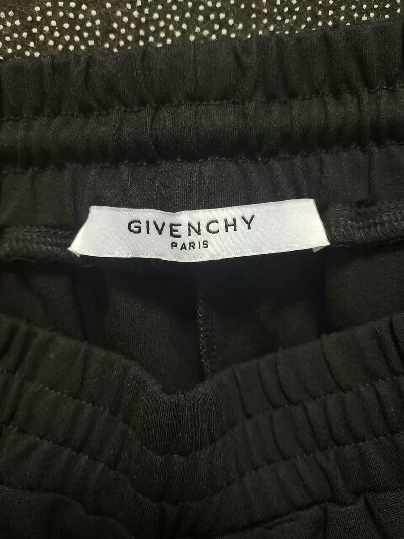Givenchy Givenchy Summer Casual Men's Black Short Pants Size US 30 / EU 46 - 4 Thumbnail