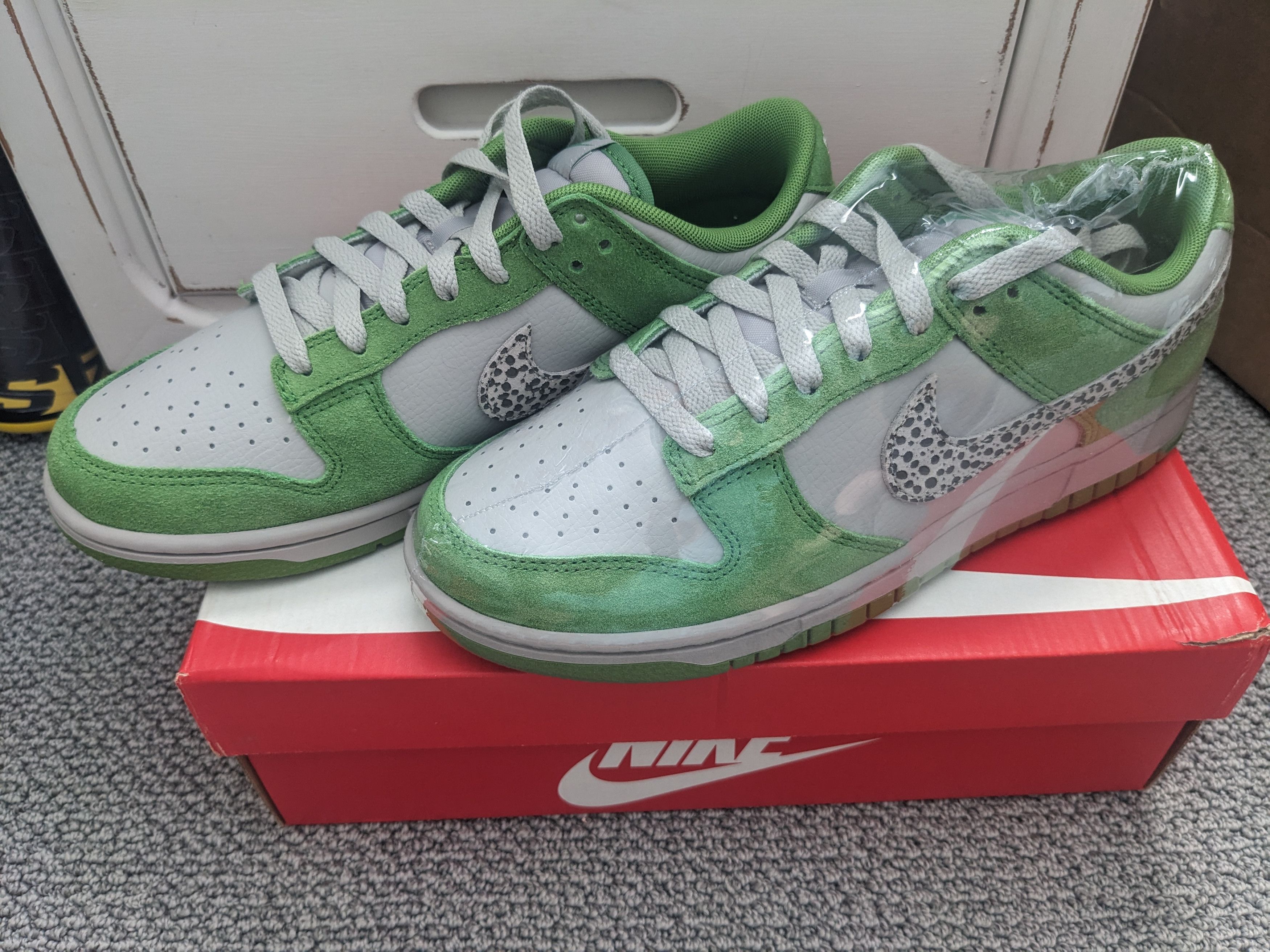 Nike Nike Dunk Low AS Safari Swoosh-Chlorophyll Size US 8 / EU 41 - 6 Thumbnail