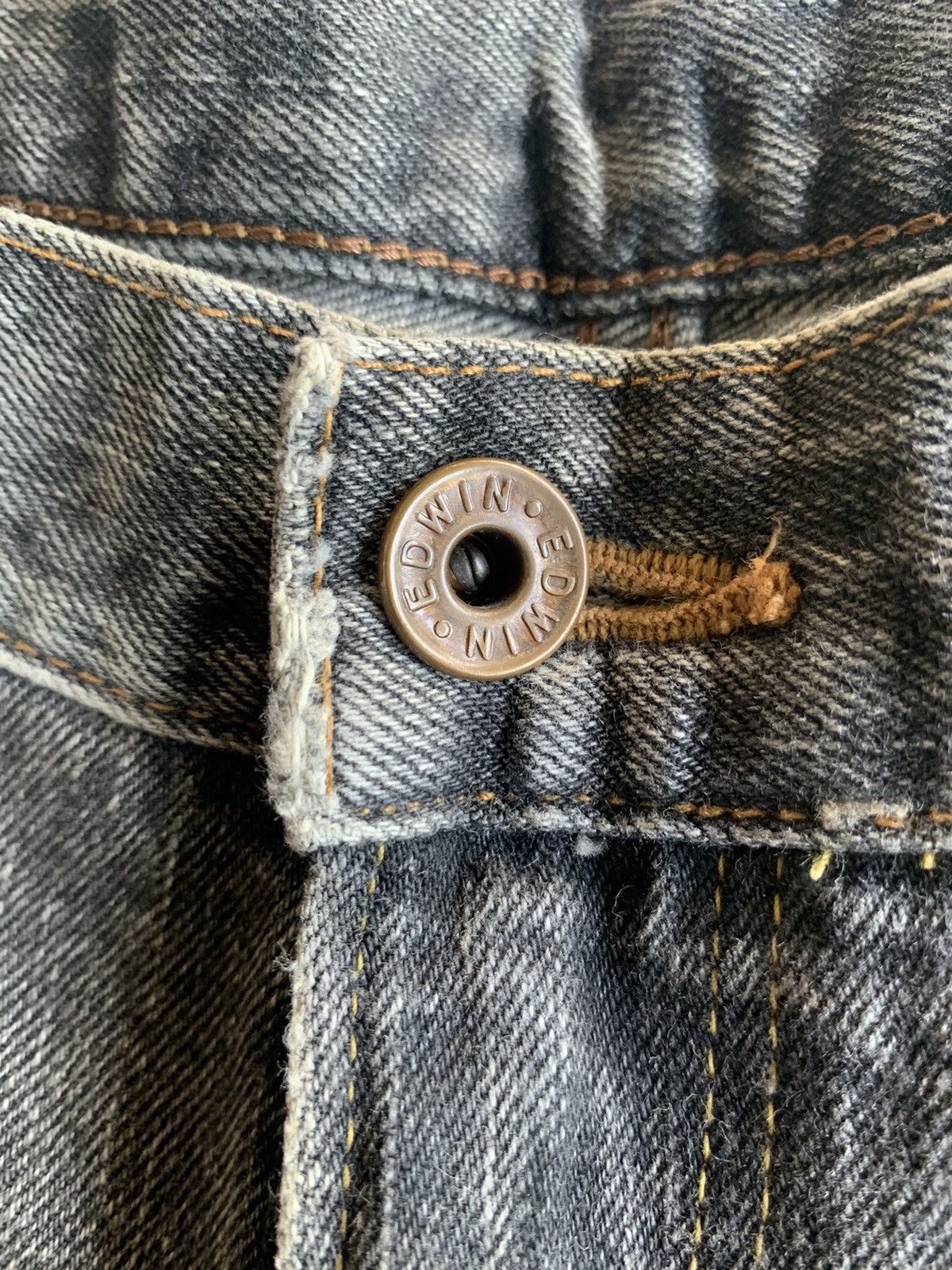 Edwin VINTAGE EDWIN 505Z SELVEDGE FADED & RUSTY DISTRESSED DENIM Size US 31 - 16 Thumbnail