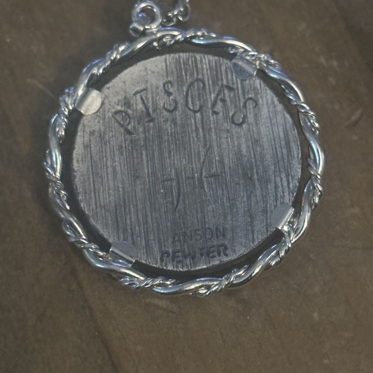 Vintage Vintage pewter Pisces pendant necklace Size ONE SIZE - 4 Thumbnail