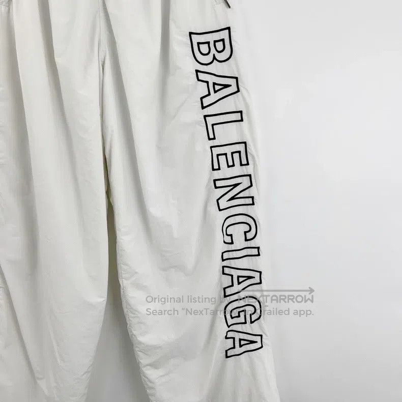 Balenciaga Balenciaga size M White Large Logo Embroidered Nylon Sport Size US 27 - 3 Thumbnail