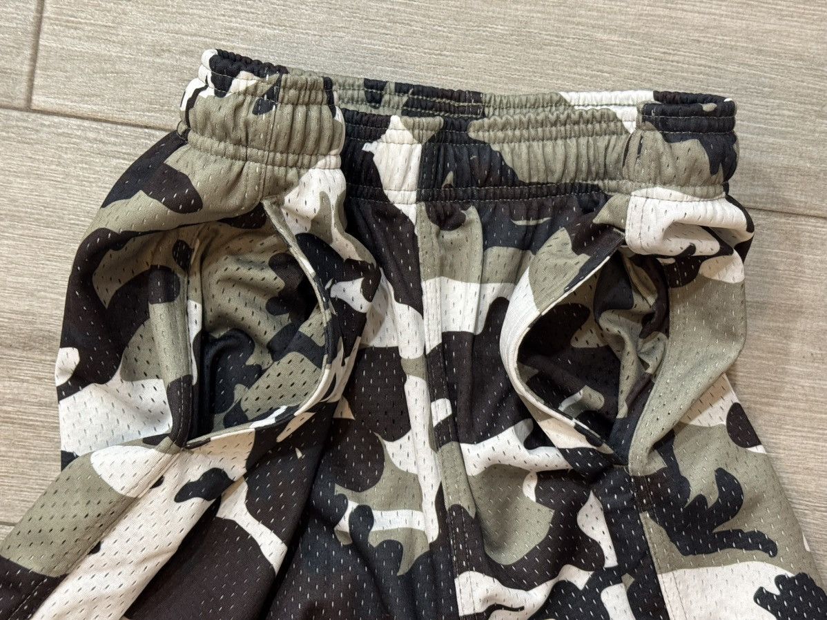 Stussy Men's Stussy Basic Mesh Shorts 112335 Snow Camo Sz Large New Size US 36 / EU 52 - 3 Thumbnail