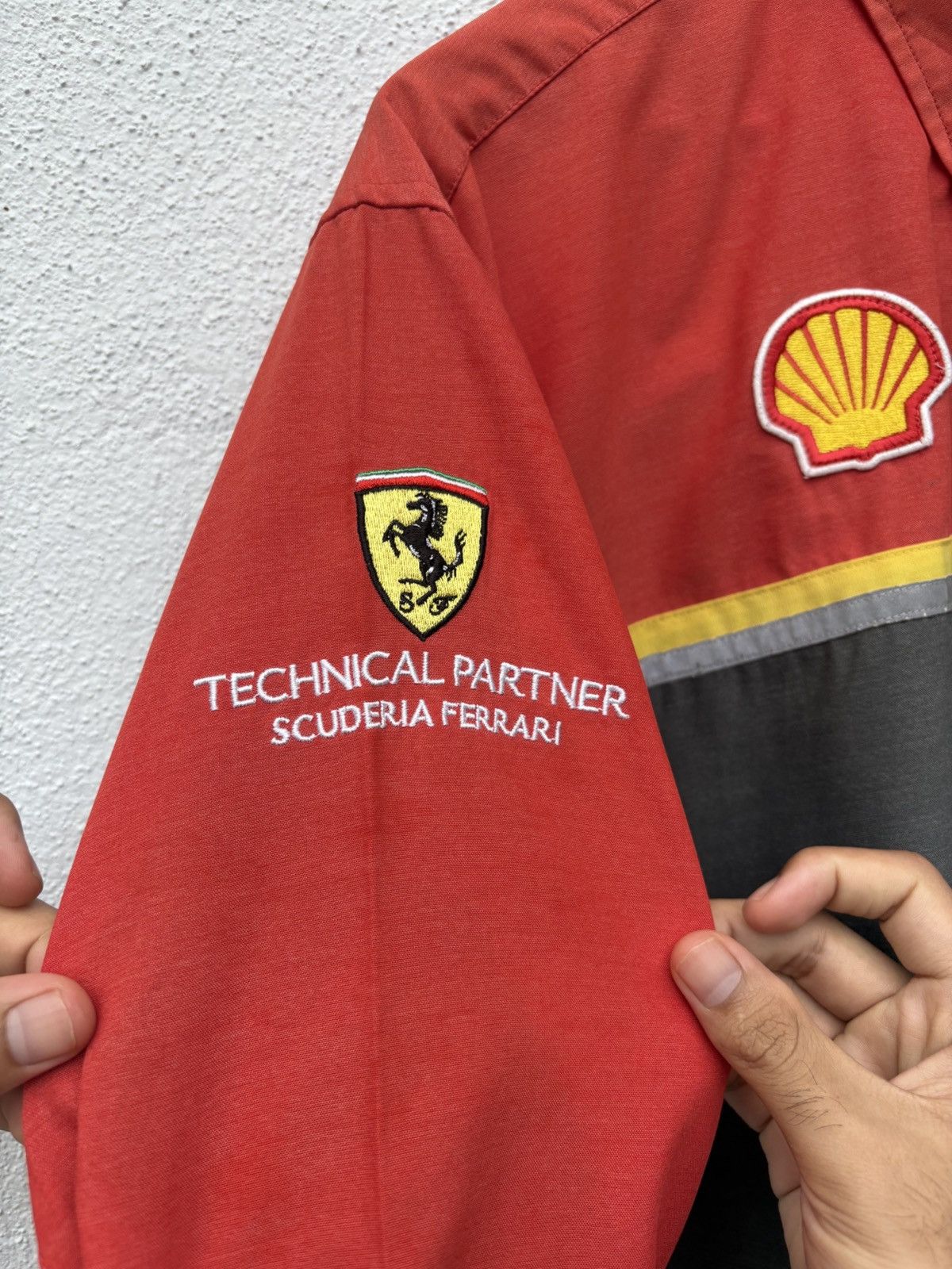 Ferrari Vintage Shell Technical Partner Scuderia Ferrari Size US L / EU 52-54 / 3 - 3 Thumbnail