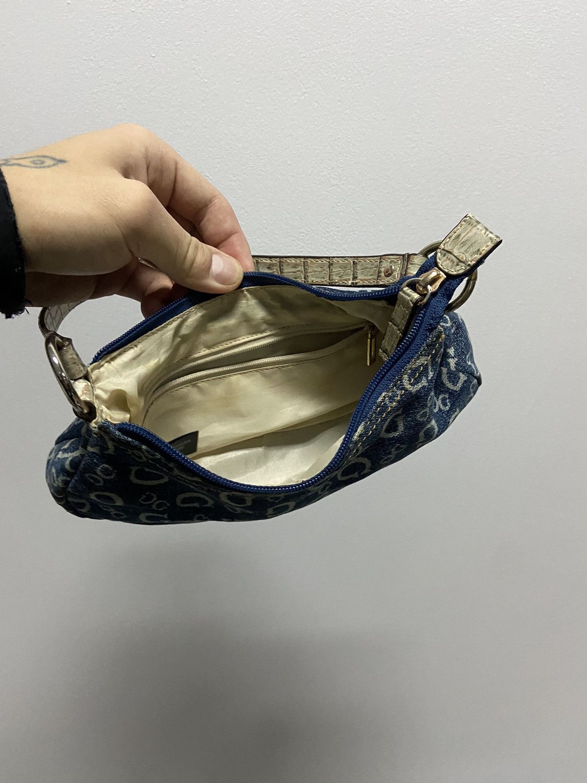 Guess × Vintage Guess Vintage small Bag monogram logo Size ONE SIZE - 6 Thumbnail