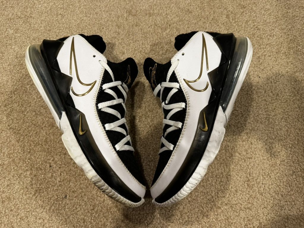 Nike 2020 Lebron 17 Low White / Metallic Gold / Black Size US 9.5 / EU 42-43 - 6 Thumbnail
