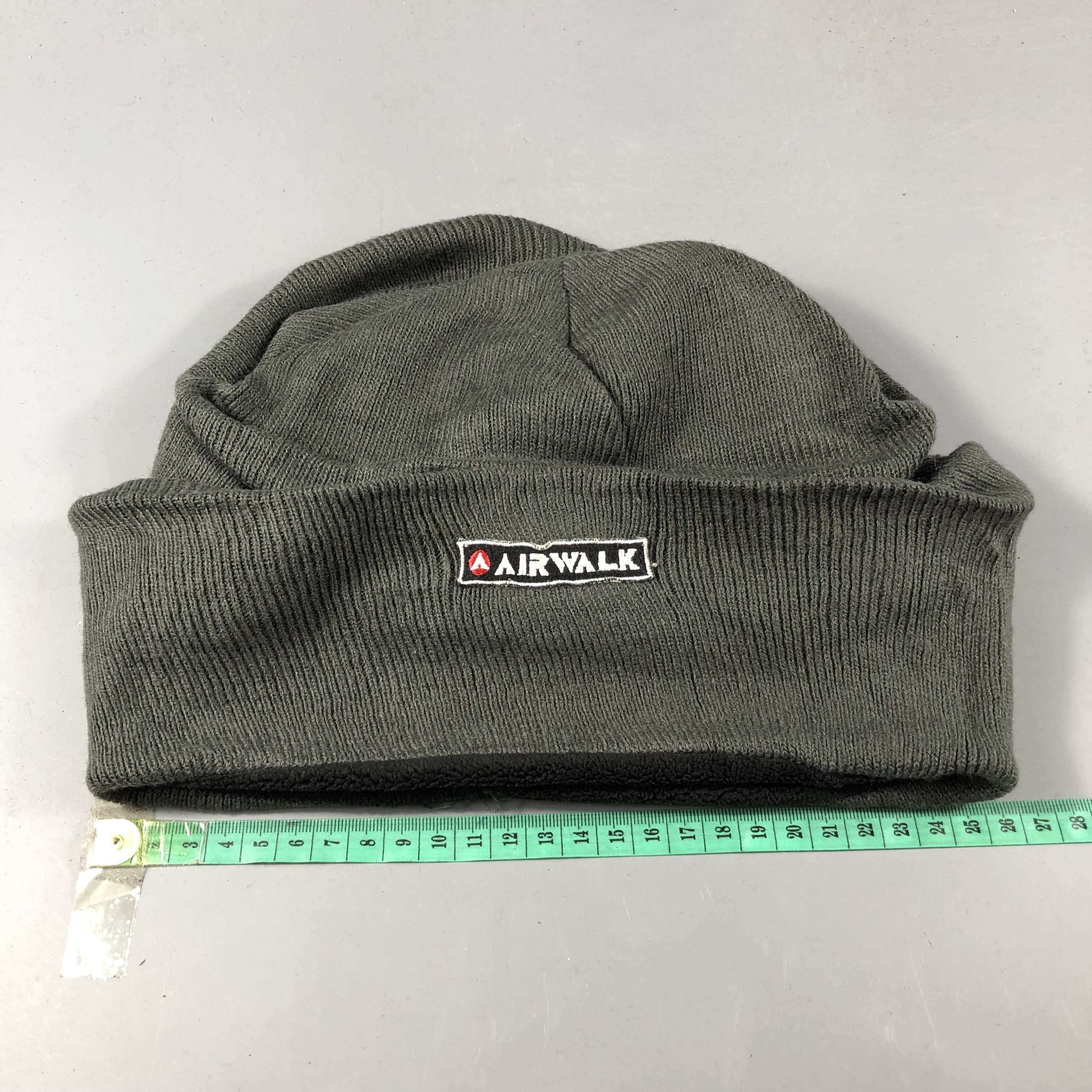Airwalk Airwalk Beanie Snowcap Snow Hat B855 Size ONE SIZE - 4 Thumbnail