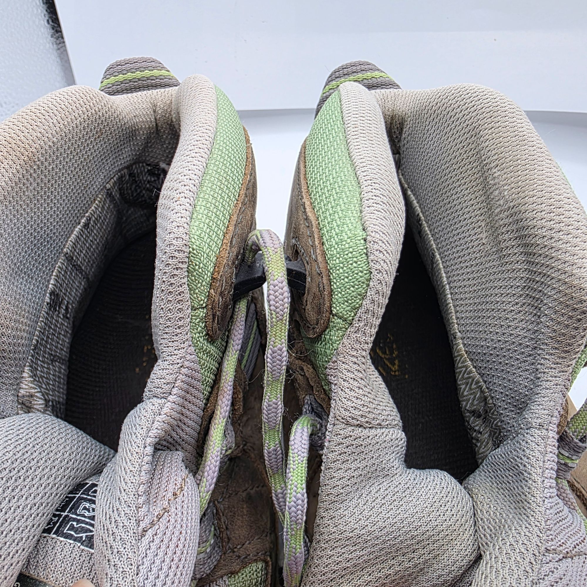 KEEN KEEN Targhee II Mid Womens Size 9 Waterproof Hiking Boots Br Size US 9 / IT 39 - 7 Thumbnail