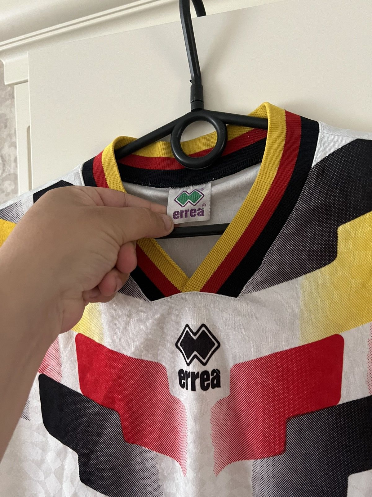 Vintage Vintage Errea Germany 90s Football Jersey Retro Soccer Shirt Size US L / EU 52-54 / 3 - 6 Thumbnail