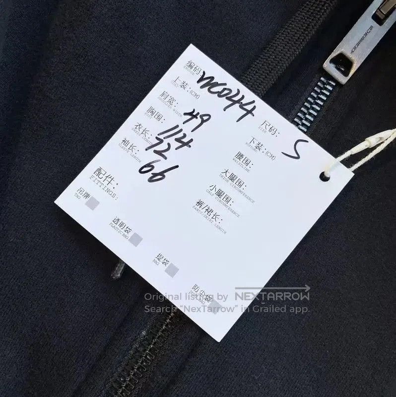 Burberry Burberry Black Cotton Women's Jacket. Size S / US 4 / IT 40 - 6 Thumbnail