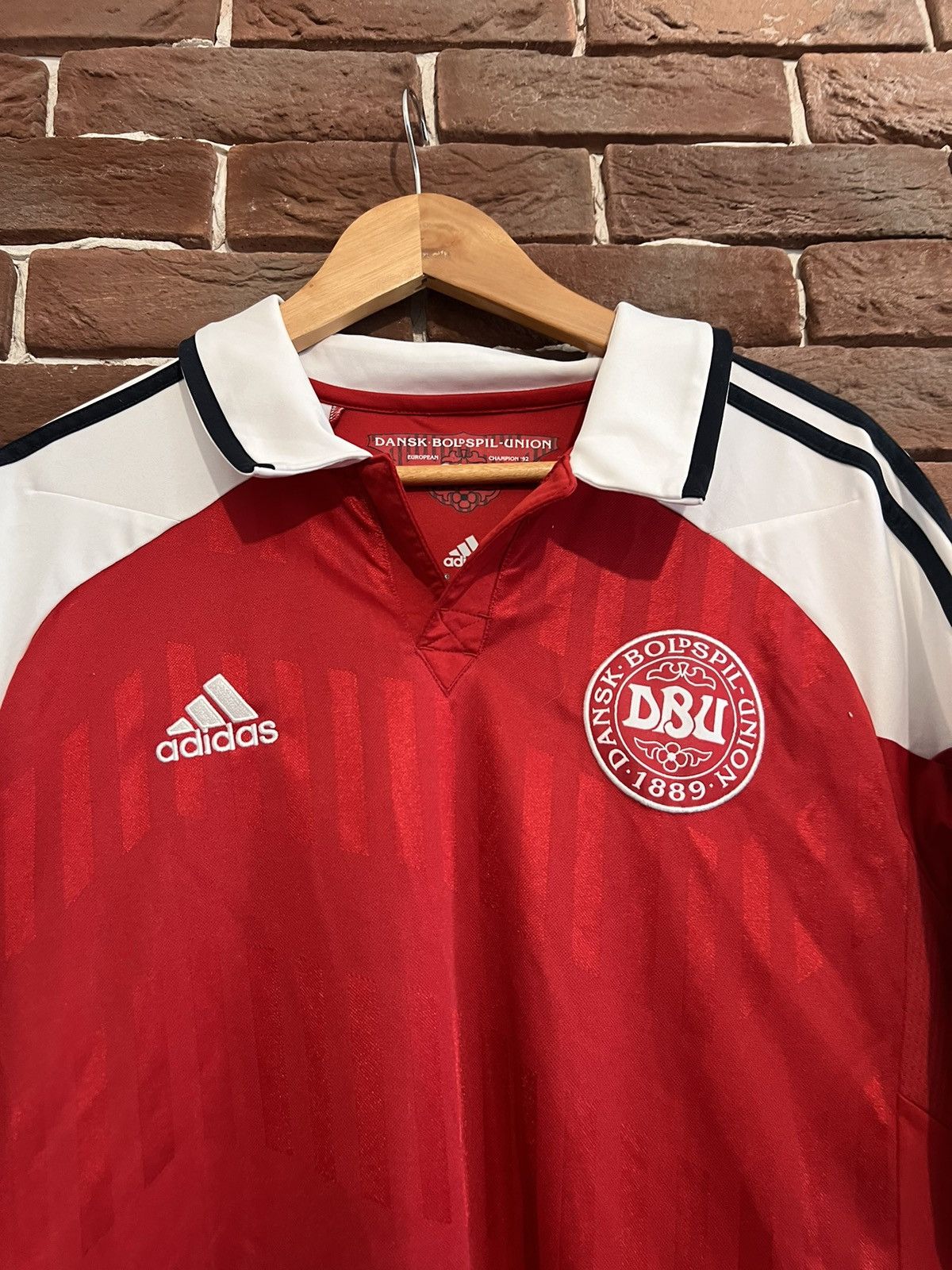 Adidas Rare Vintage Adidas Dansk Boldspil Y2K L Jersey Soccer Kit Size US L / EU 52-54 / 3 - 3 Thumbnail