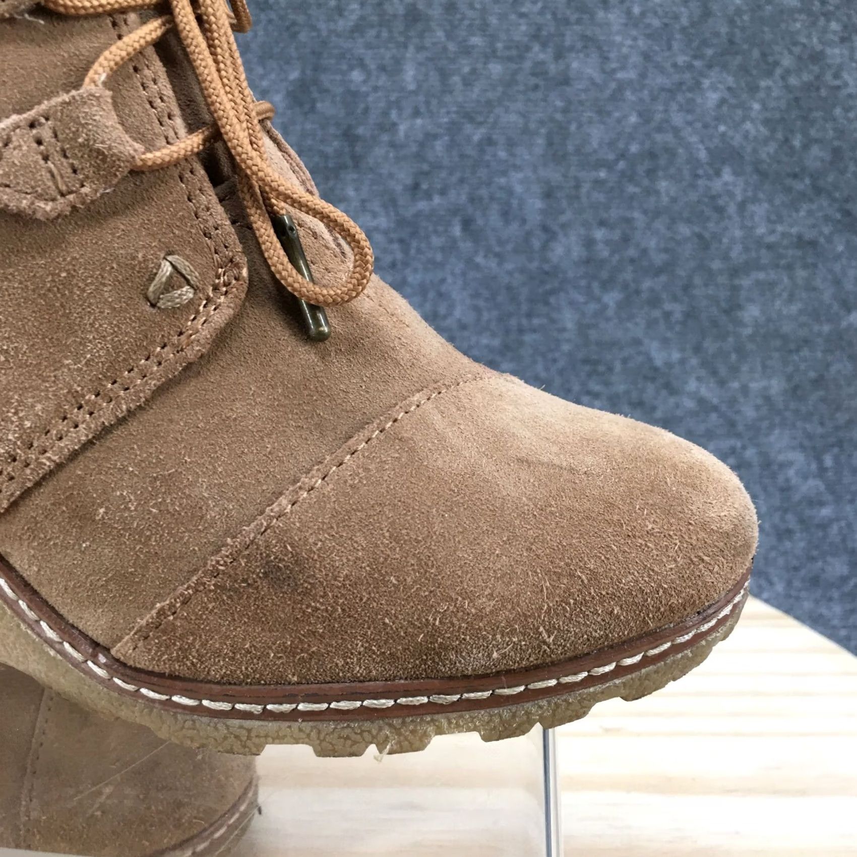 Toms TOMS Boots Womens 7.5 Kala Desert Wedge Ankle Bootie Brown Suede Casual Boots Size US 8 / IT 38 - 5 Thumbnail