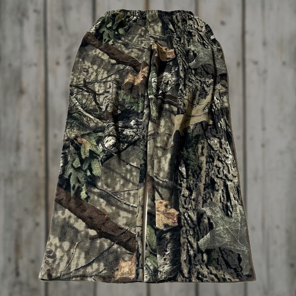 Vintage VINTAGE Mossy Oak Camo Baggy Fleece Sweatpants Women M Brown Size Medium Pants Size 32" / US 10 / IT 46 - 1 Thumbnail