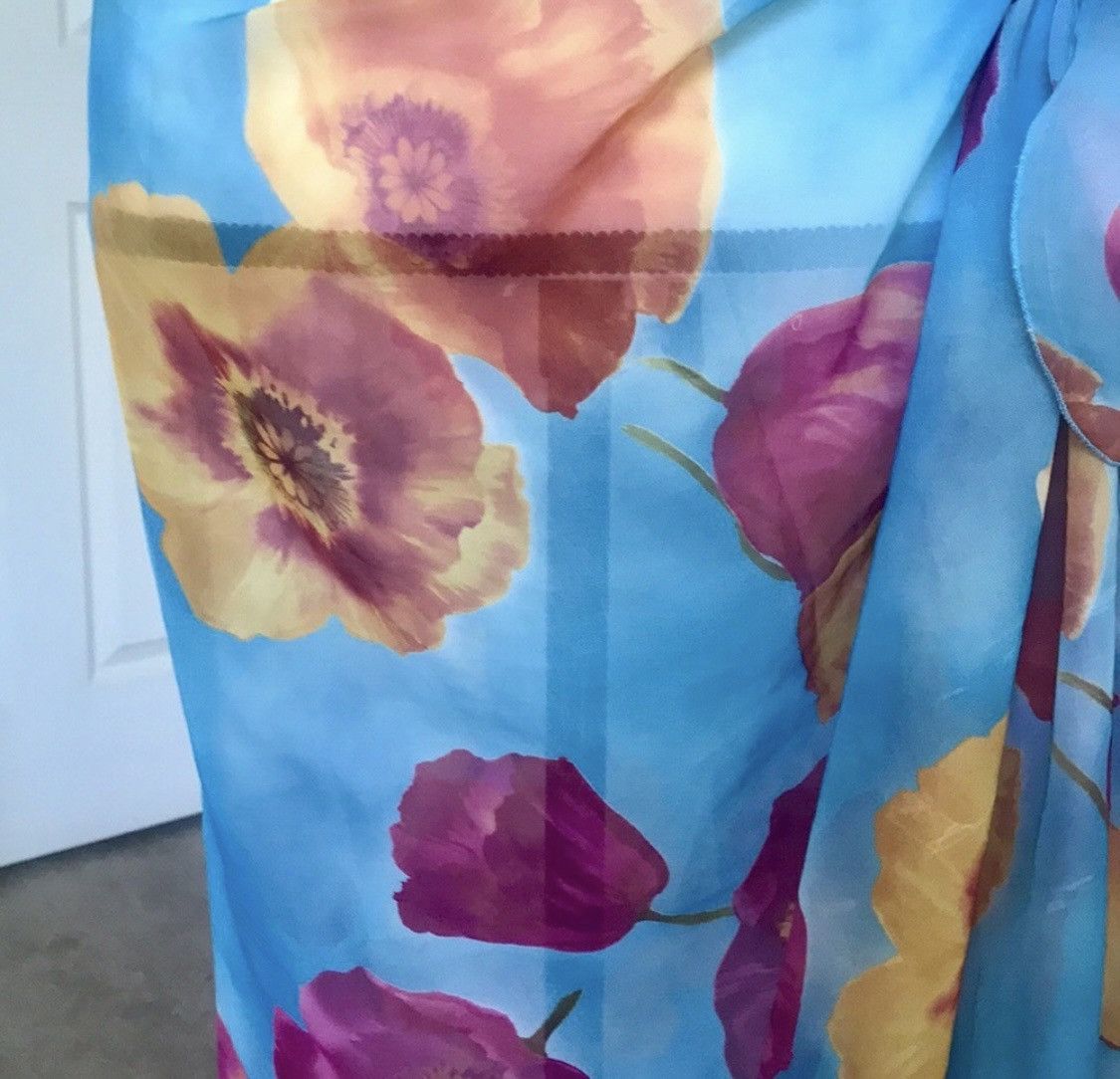 Other SHEER FLORAL BEACH COVER UP BIKINI WRAP SARONG Size ONE SIZE - 3 Thumbnail