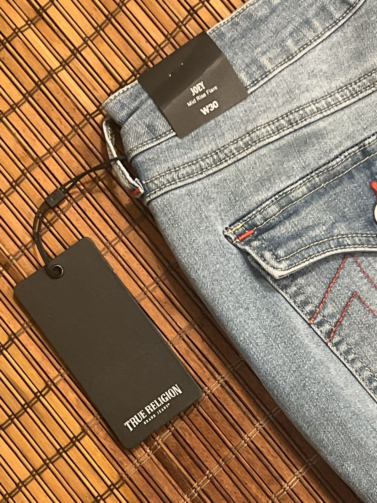 True Religion True religion M fresh wash joey midrise flare denim jean Size 30" / US 8 / IT 44 - 11 Thumbnail