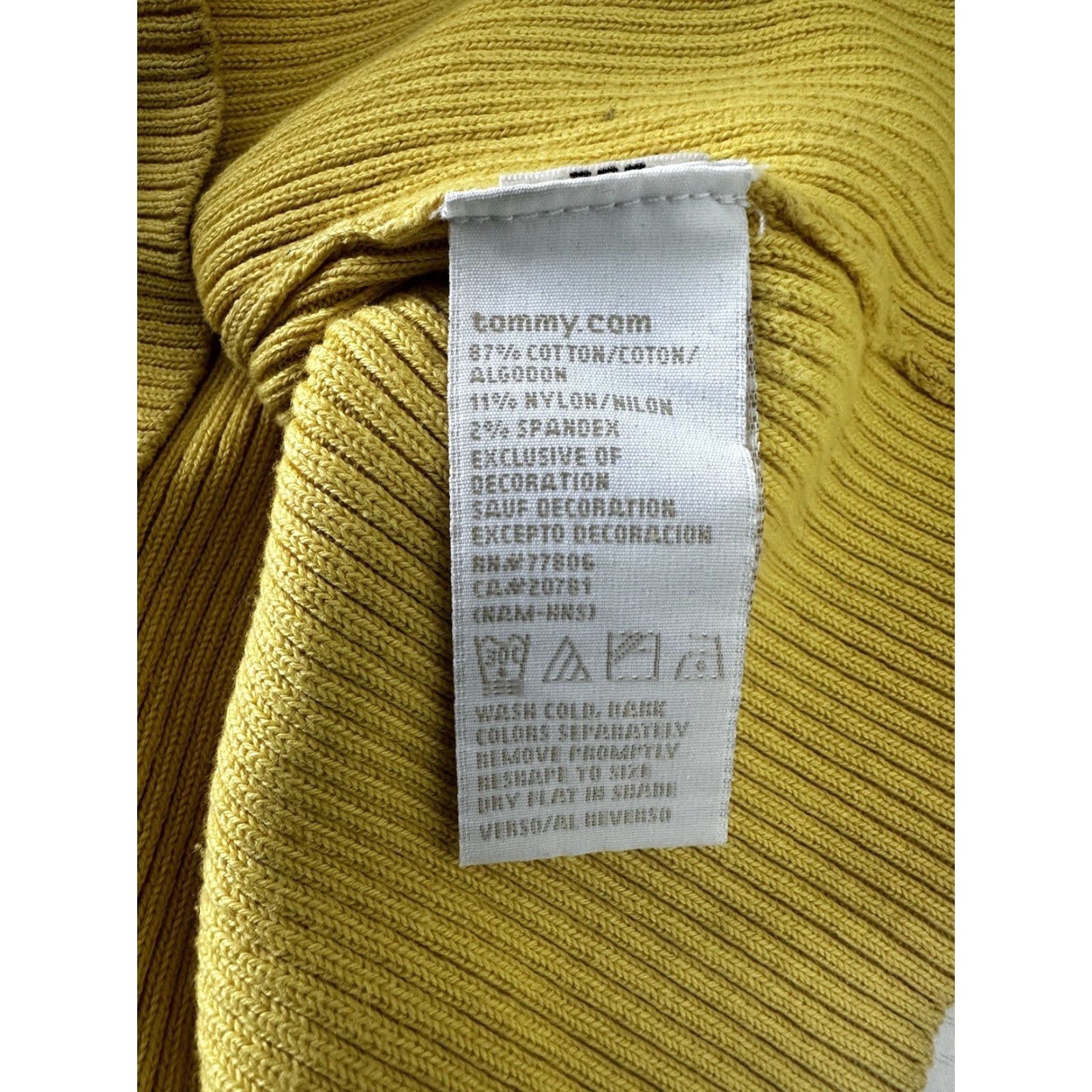 Tommy Hilfiger VINTAGE Tommy Hilfiger Sweater Shirt Women's M Yellow Turtle Neck Cable-Knit 90s USA Logo Size M / US 6-8 / IT 42-44 - 4 Thumbnail