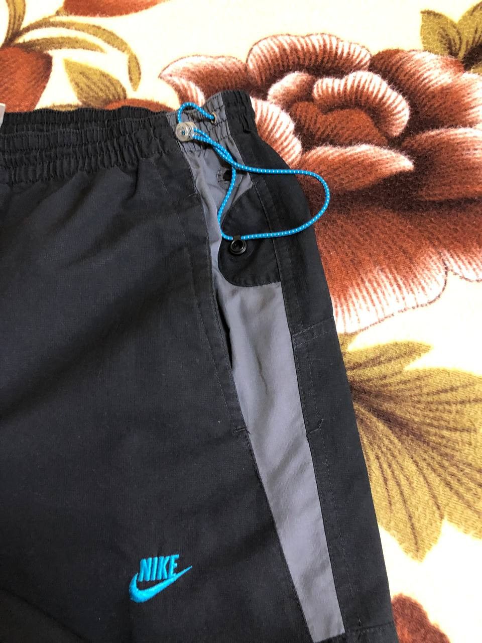 Nike Vintage Nike Baggy Track Pants Hype Streetwear Size US 34 / EU 50 - 7 Thumbnail