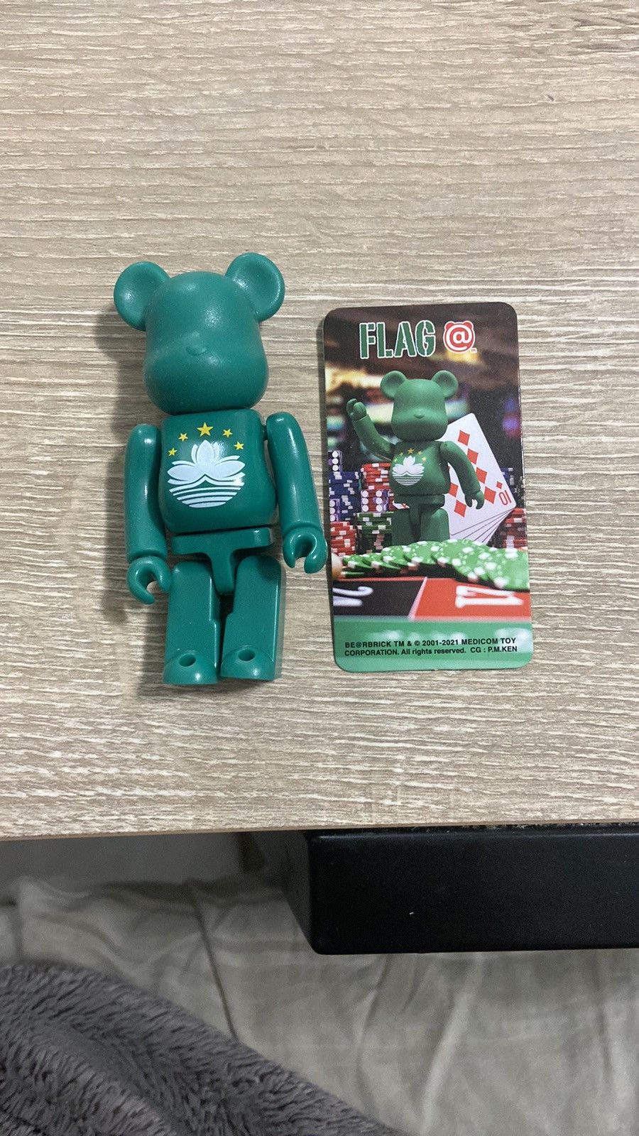 Medicom Toy Bearbrick 100% Series 43 Flag - Macau w/ Card Size ONE SIZE - 1 Thumbnail