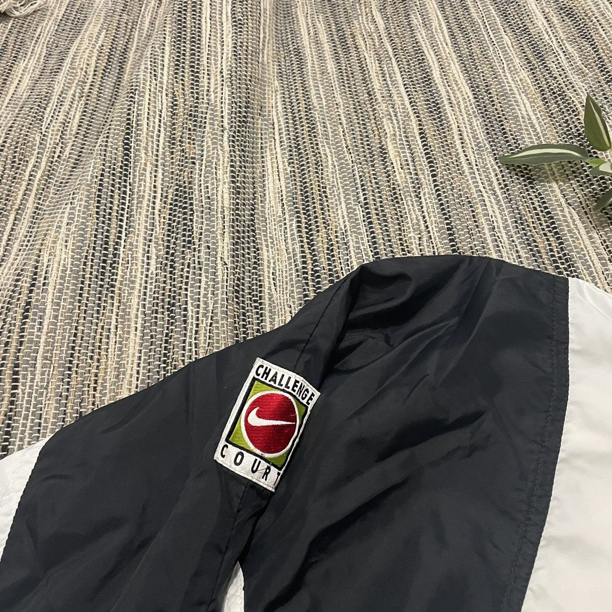 Japanese Brand × Nike × Vintage Retro vintage nike jacket challenge court acg tn 90s big log Size US S / EU 44-46 / 1 - 2 Thumbnail
