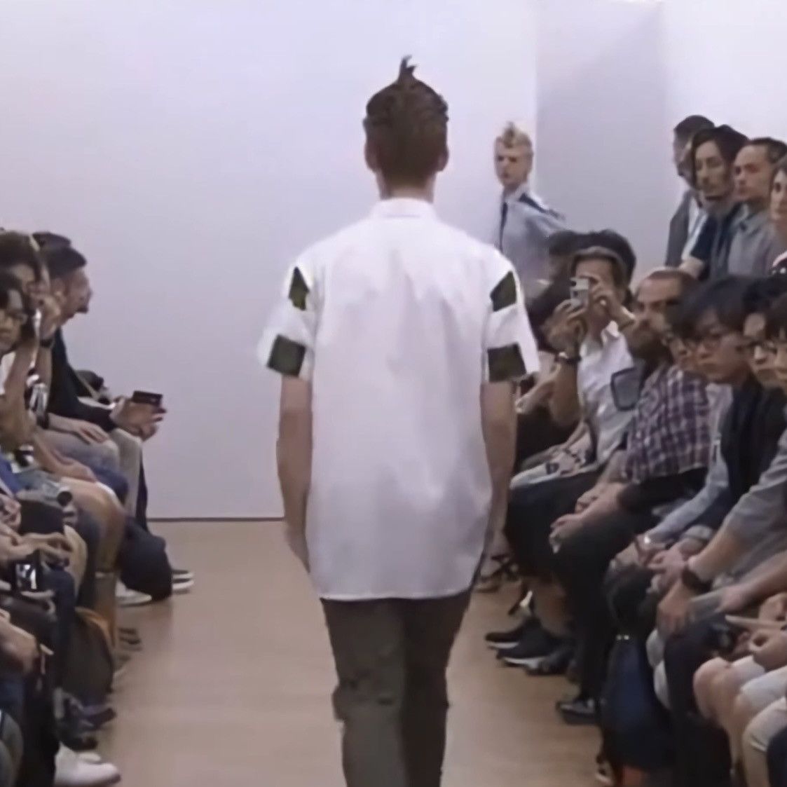 Comme des Garcons SHIRT |[ SS11 Comme Des Garcons SHIRT Runway Patchwork Shirt ]| Size US M / EU 48-50 / 2 - 9 Thumbnail