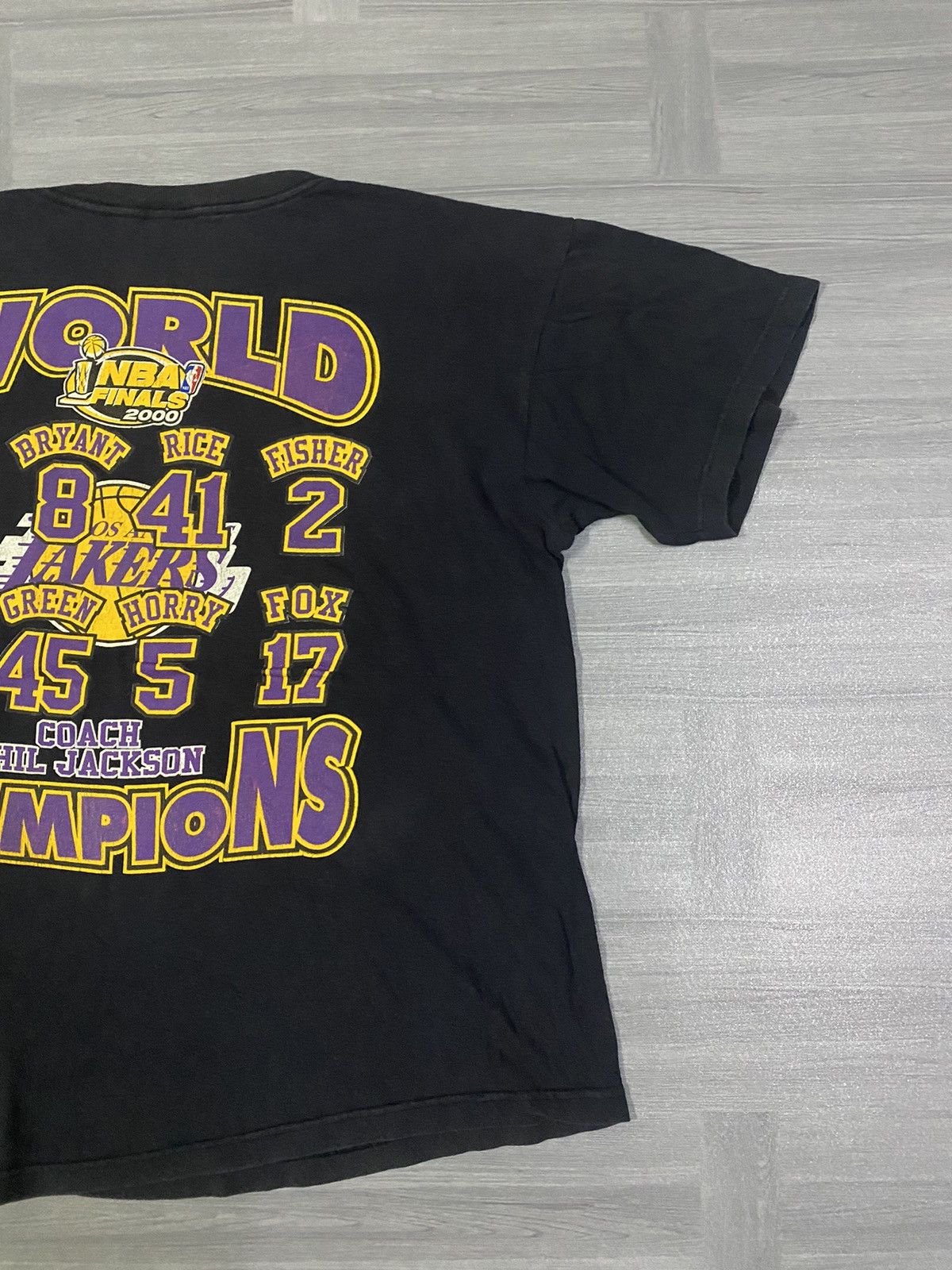 NBA Vintage Lakers Champions T-Shirt NBA Finals 2000's Kobe Size US XL / EU 56 / 4 - 13 Thumbnail