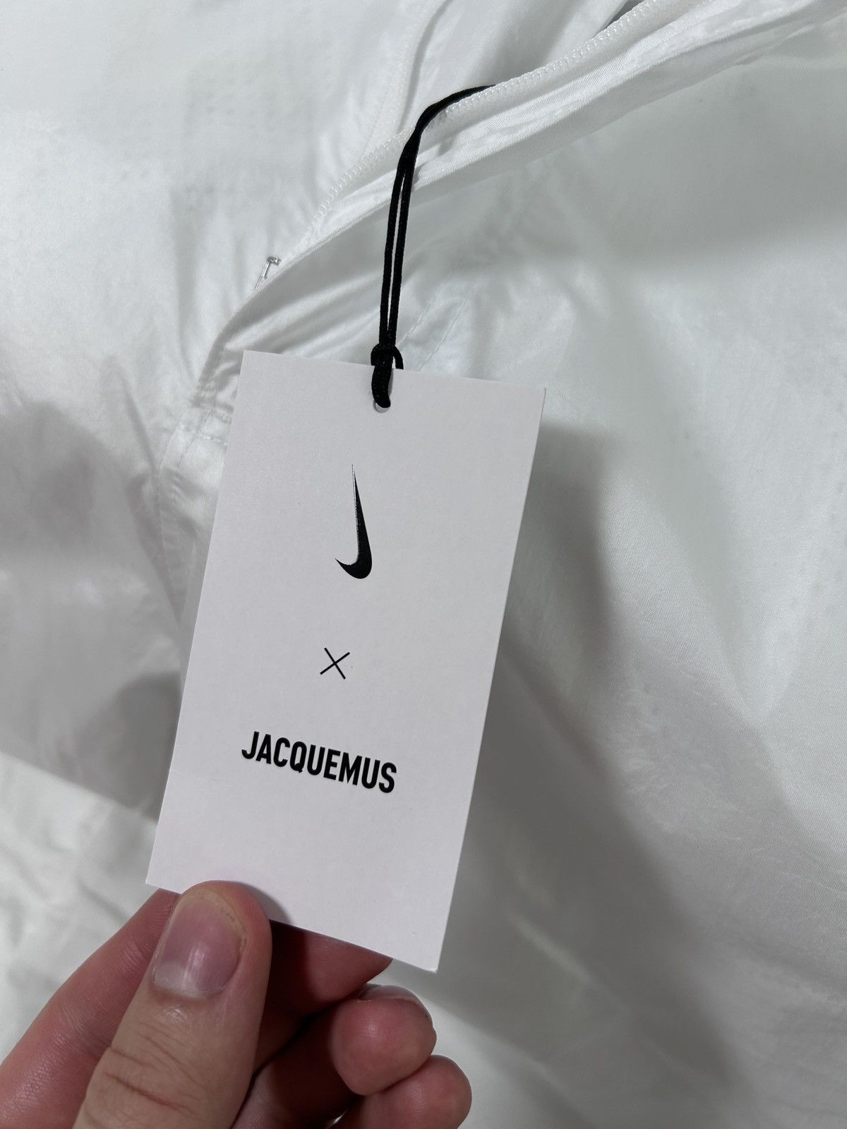 Other SS 24 Nike x Jacquemus Nylon Woman’s tracksuit Size S / US 4 / IT 40 - 6 Thumbnail