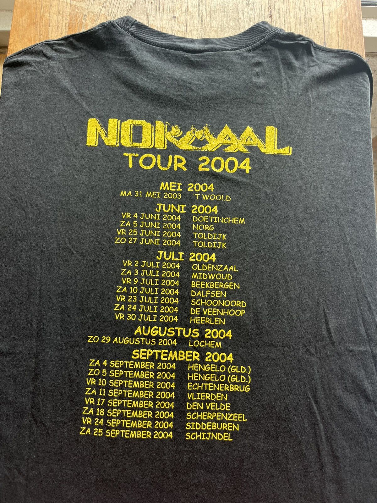 Band Tees × Vintage Vintage NORMAAL 2004’s TOUR TSHIRT Size US XXL / EU 58 / 5 - 8 Thumbnail