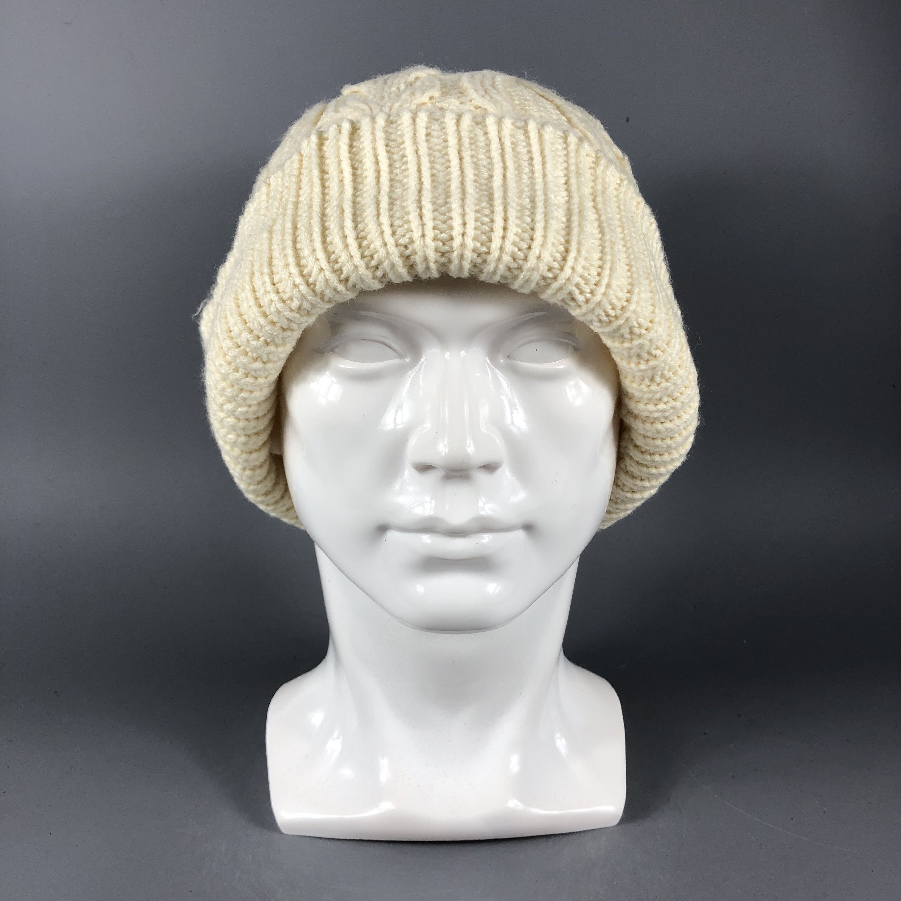 image of Vintage Aran Isle Beanie Snow Hat Snow Cap -D889, Men's