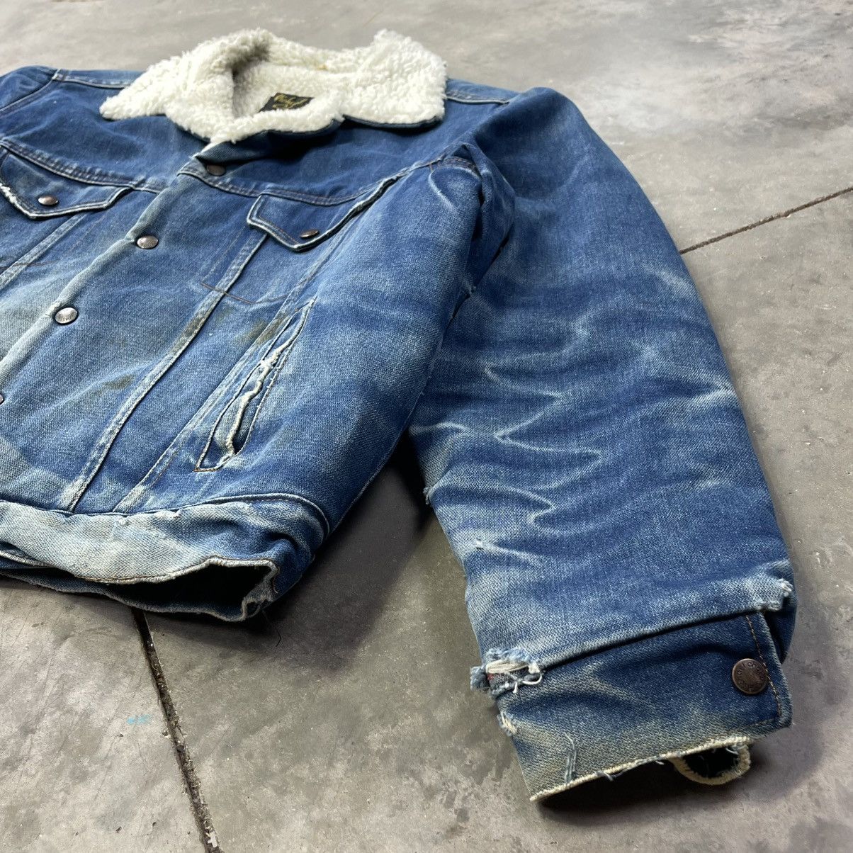 Cooper Vintage Sherpa Denim Trucker Jacket Contrast Fades Size US L / EU 52-54 / 3 - 4 Thumbnail
