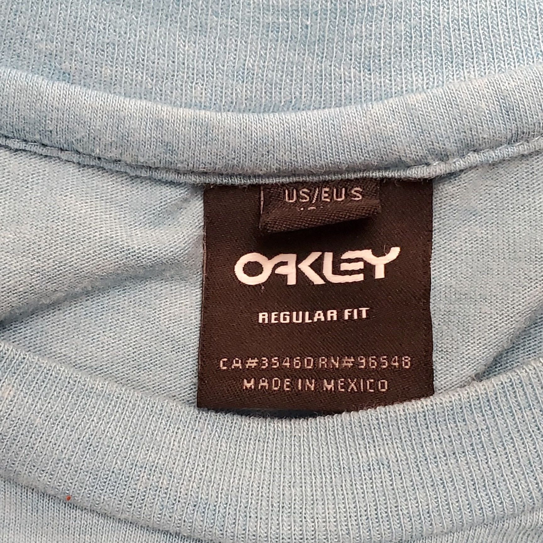 Oakley VINTAGE Oakley Shirt Mens S Blue Short Sleeve Crewneck Palm Trees Spellout Size US S / EU 44-46 / 1 - 4 Thumbnail