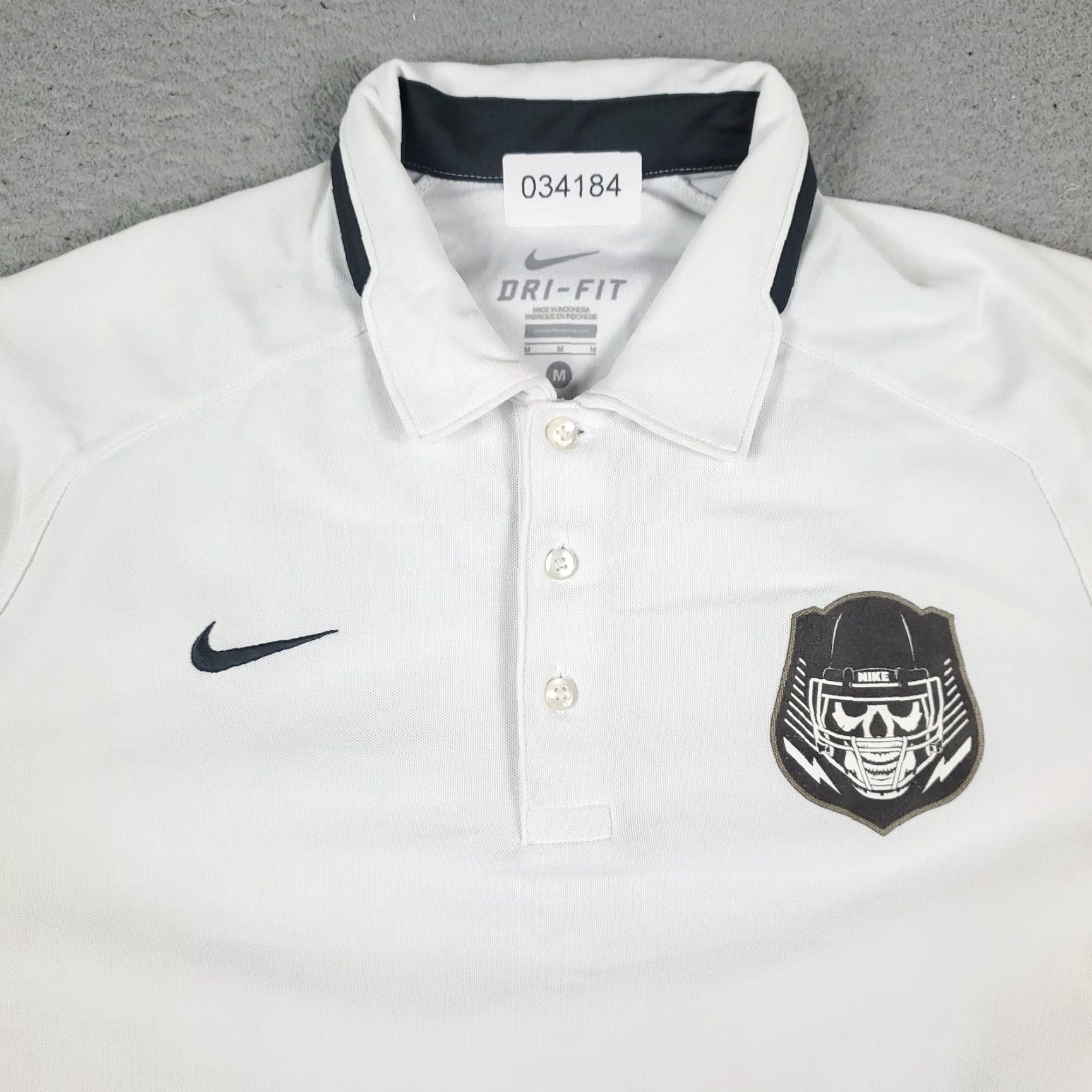 Nike Nike Polo Shirt Mens M White Swoosh Golf Casual Short Sleeve | Nike Golf | Polo | White | M | Mens Size US M / EU 48-50 / 2 - 2 Thumbnail