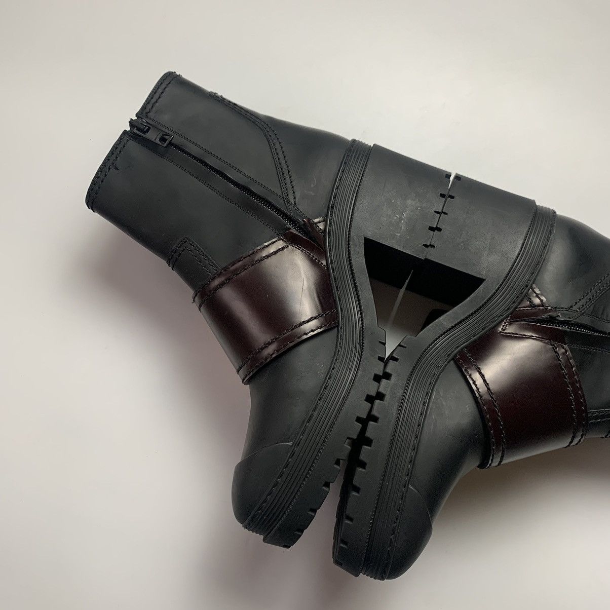 Burberry Burberry Women’s Leather Upper Boots Suede Buckle Ankle Size US 6 / IT 36 - 6 Thumbnail