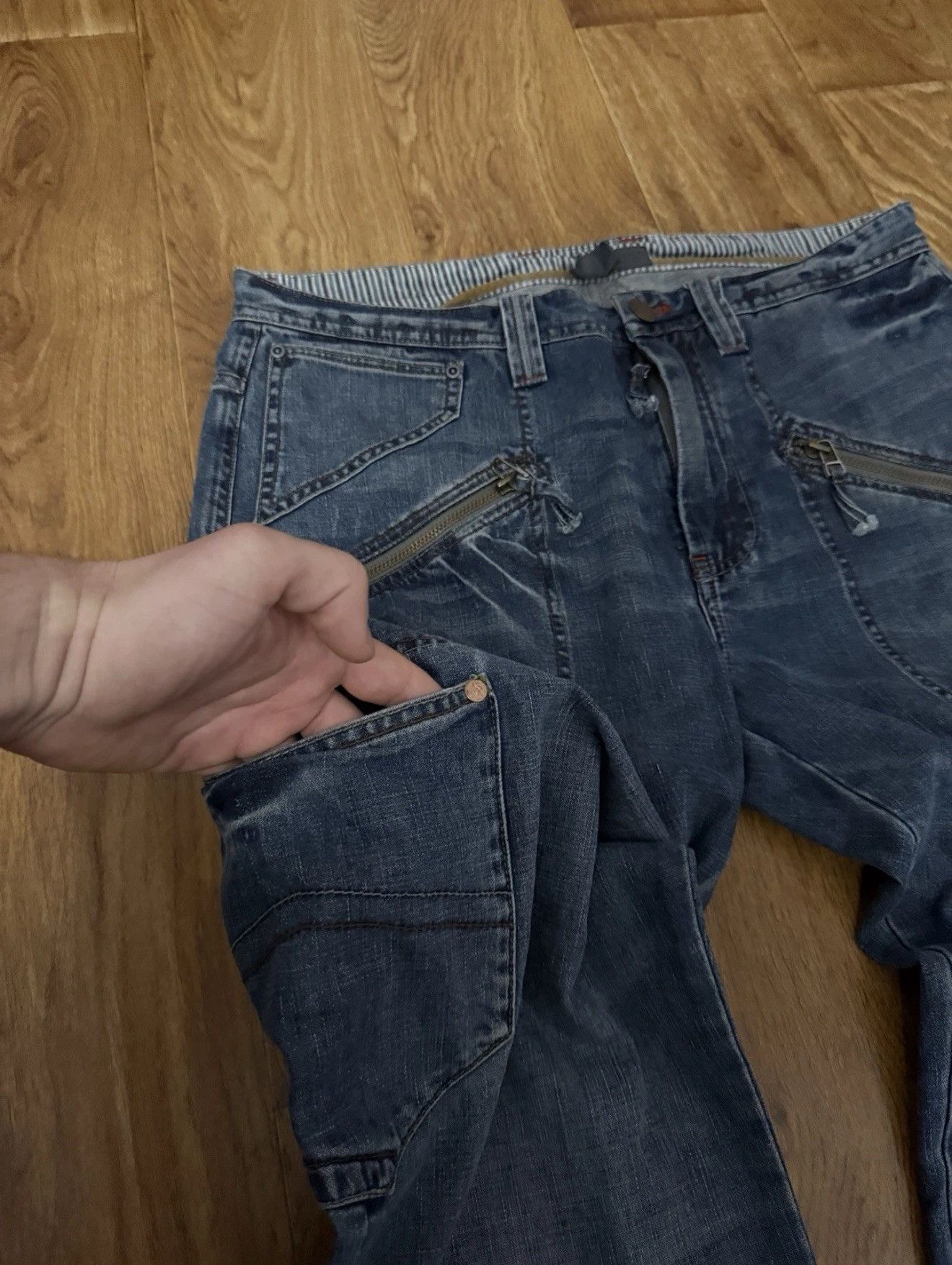 Armani Exchange Vintage 00`s Armani Exchange Jeans Y2K 6 Pocket Design Cargo Size US 34 / EU 50 - 3 Thumbnail