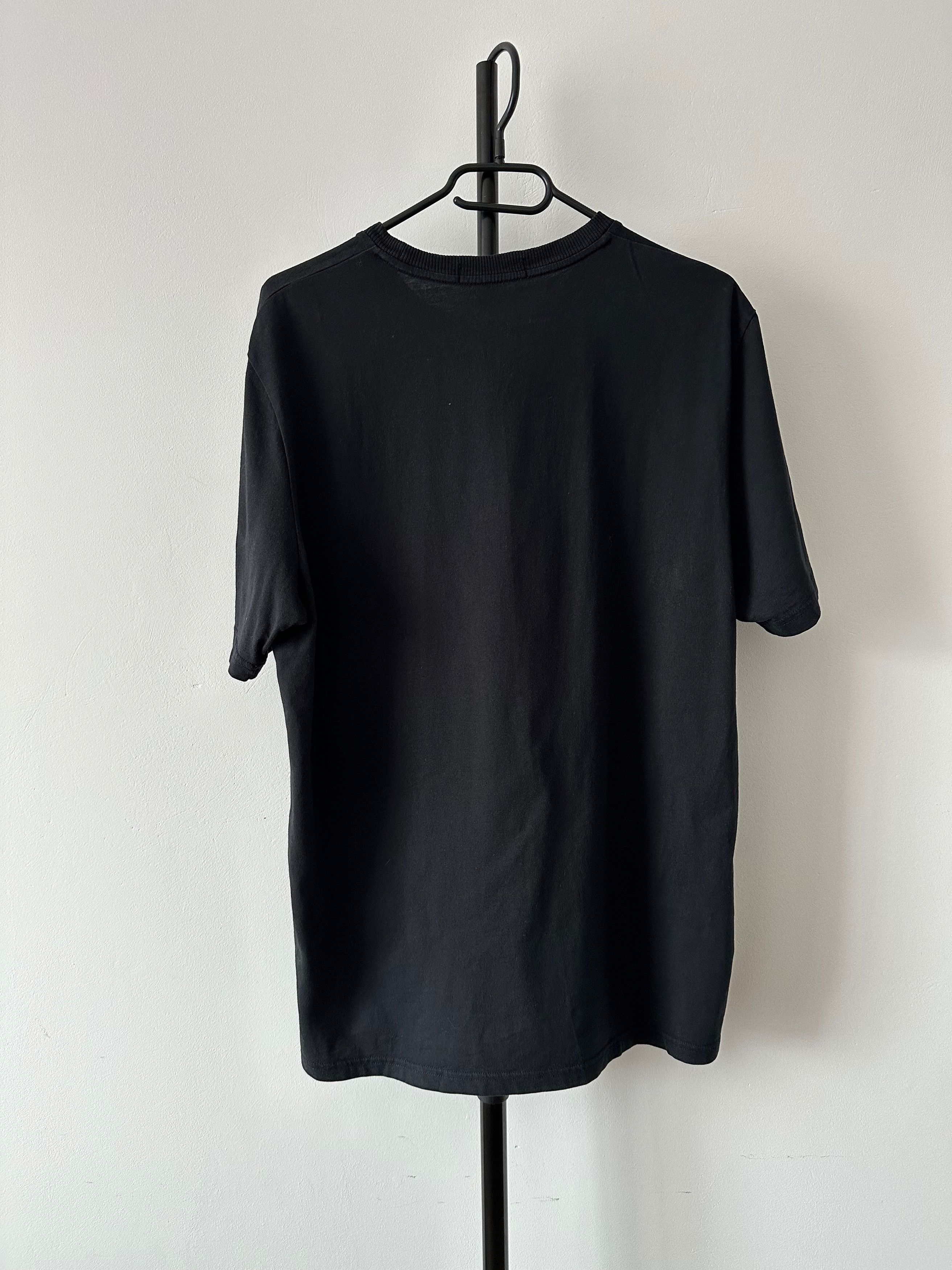 Fred Perry Fred Perry crew neck t-shirt big logo black Size US L / EU 52-54 / 3 - 8 Thumbnail