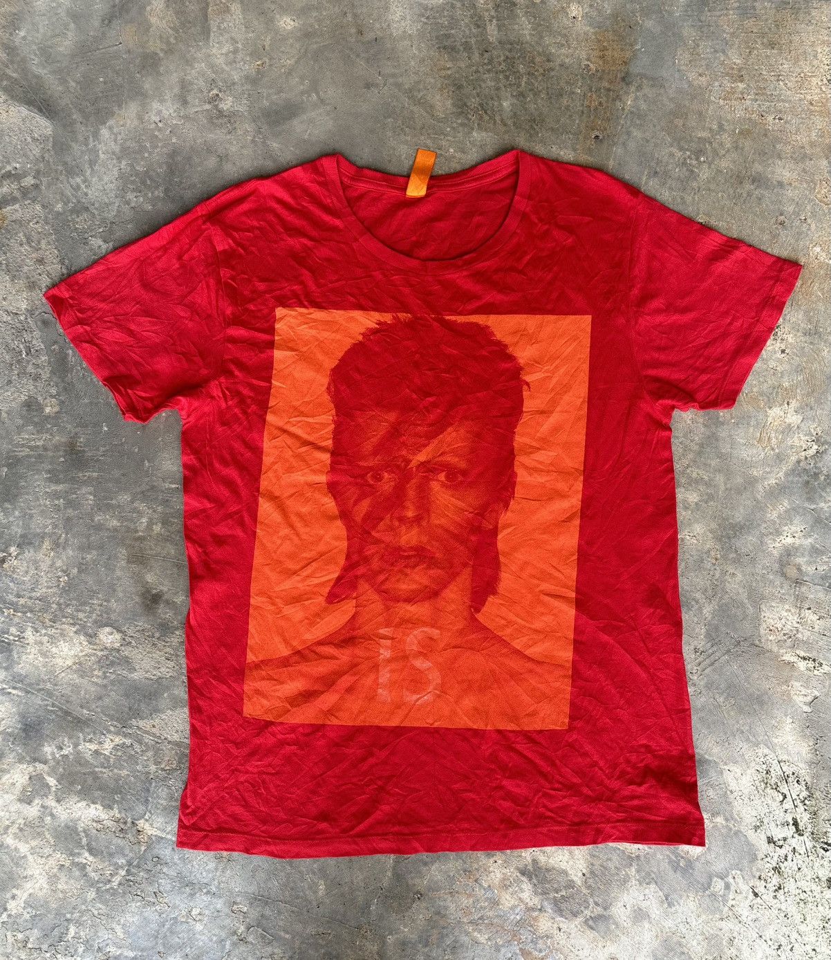 Band Tees Y2k David Bowie Is Photo Tshirt Size US M / EU 48-50 / 2 - 1 Thumbnail