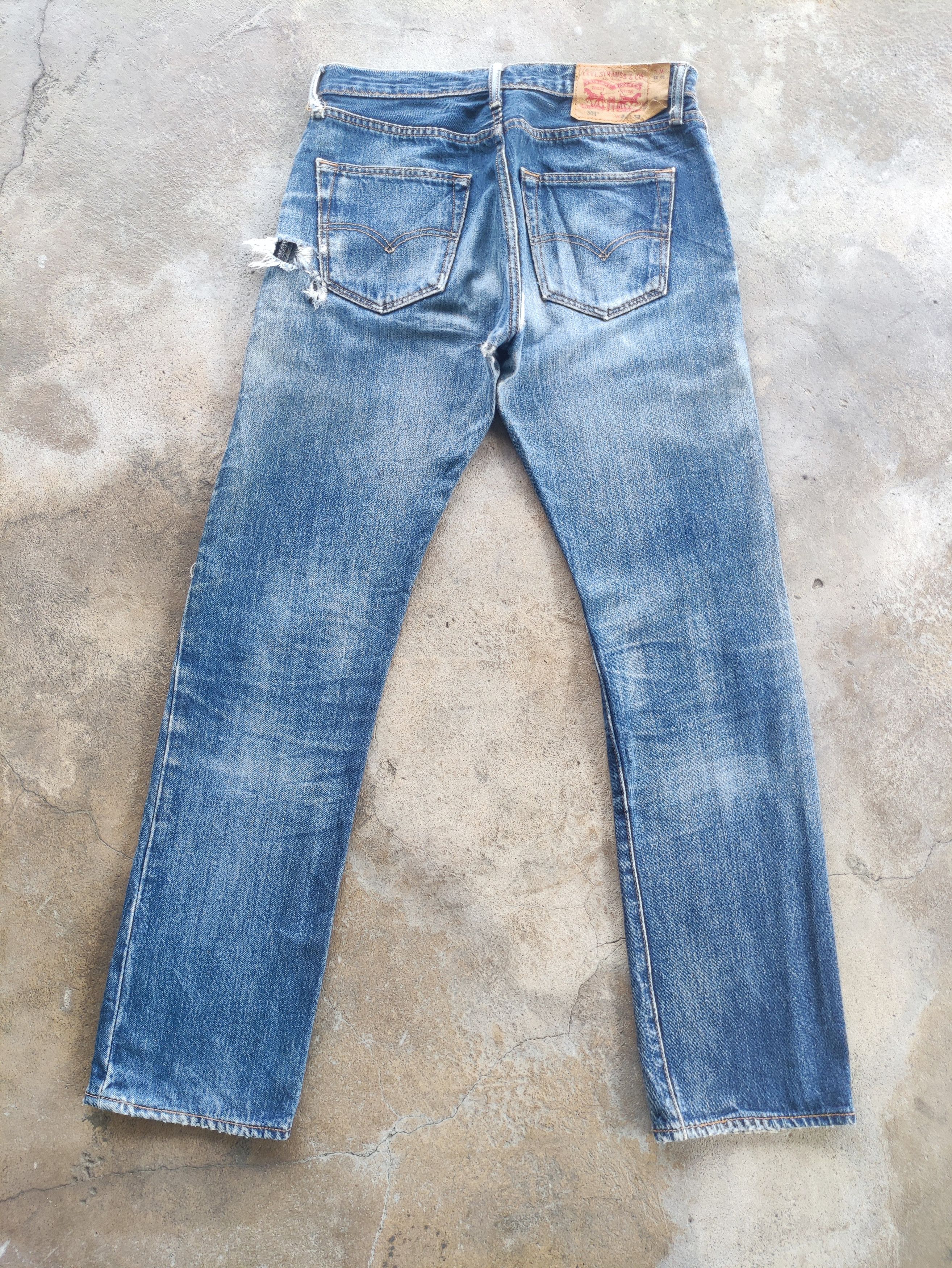 Levi's Vintage Levi's Brand Button Denim Distressed Faded Pants Size US 32 / EU 48 - 8 Thumbnail