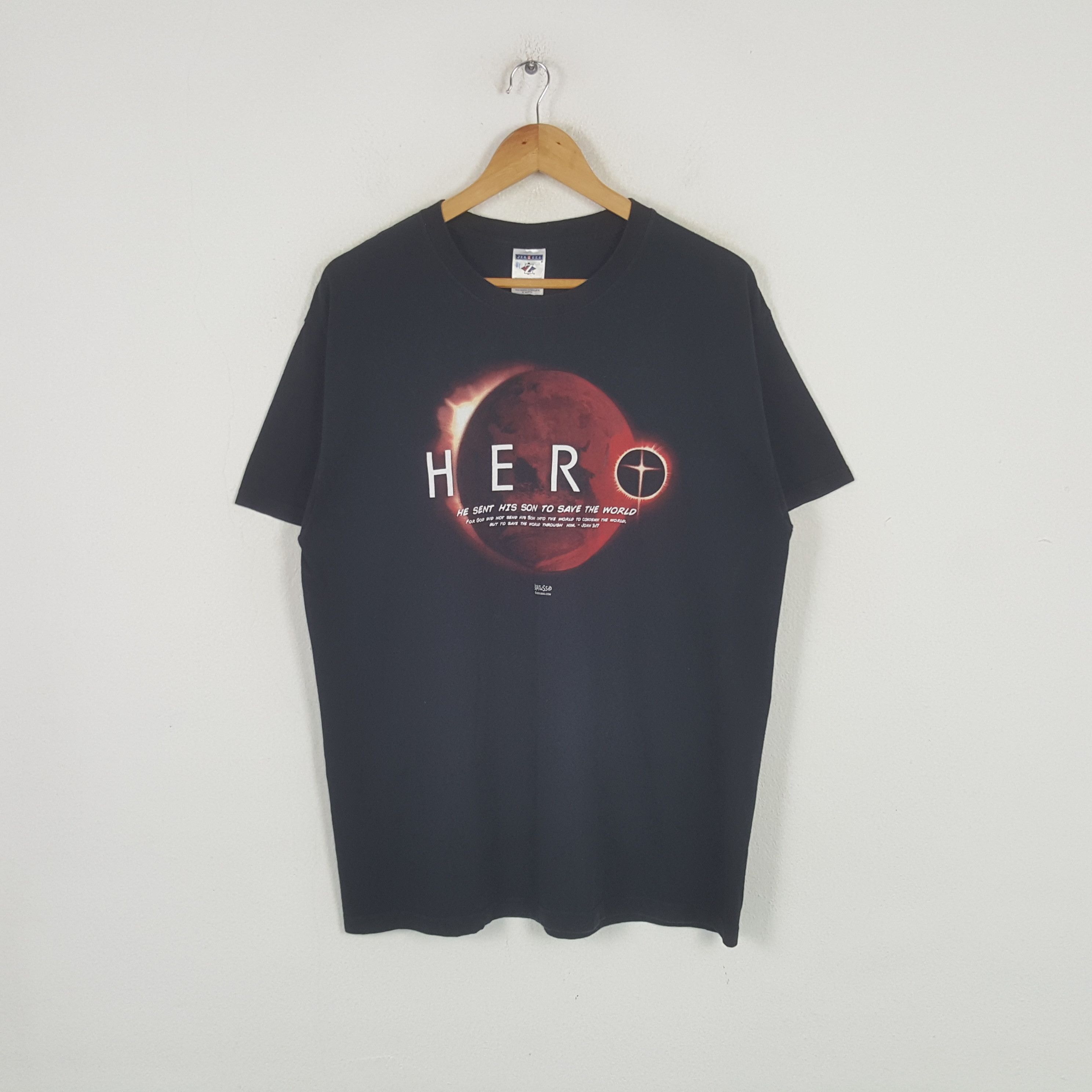 Other Vintage Hero American Action Superhero Movie Tshirt 31 Size US L / EU 52-54 / 3 - 1 Thumbnail