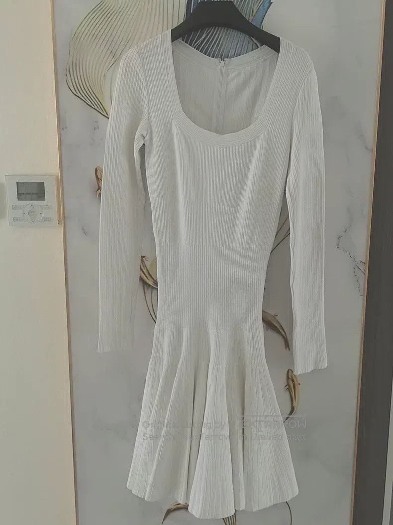 Alaia Alaia Long Sleeve Knitted Dress Size S / US 4 / IT 40 - 1 Thumbnail
