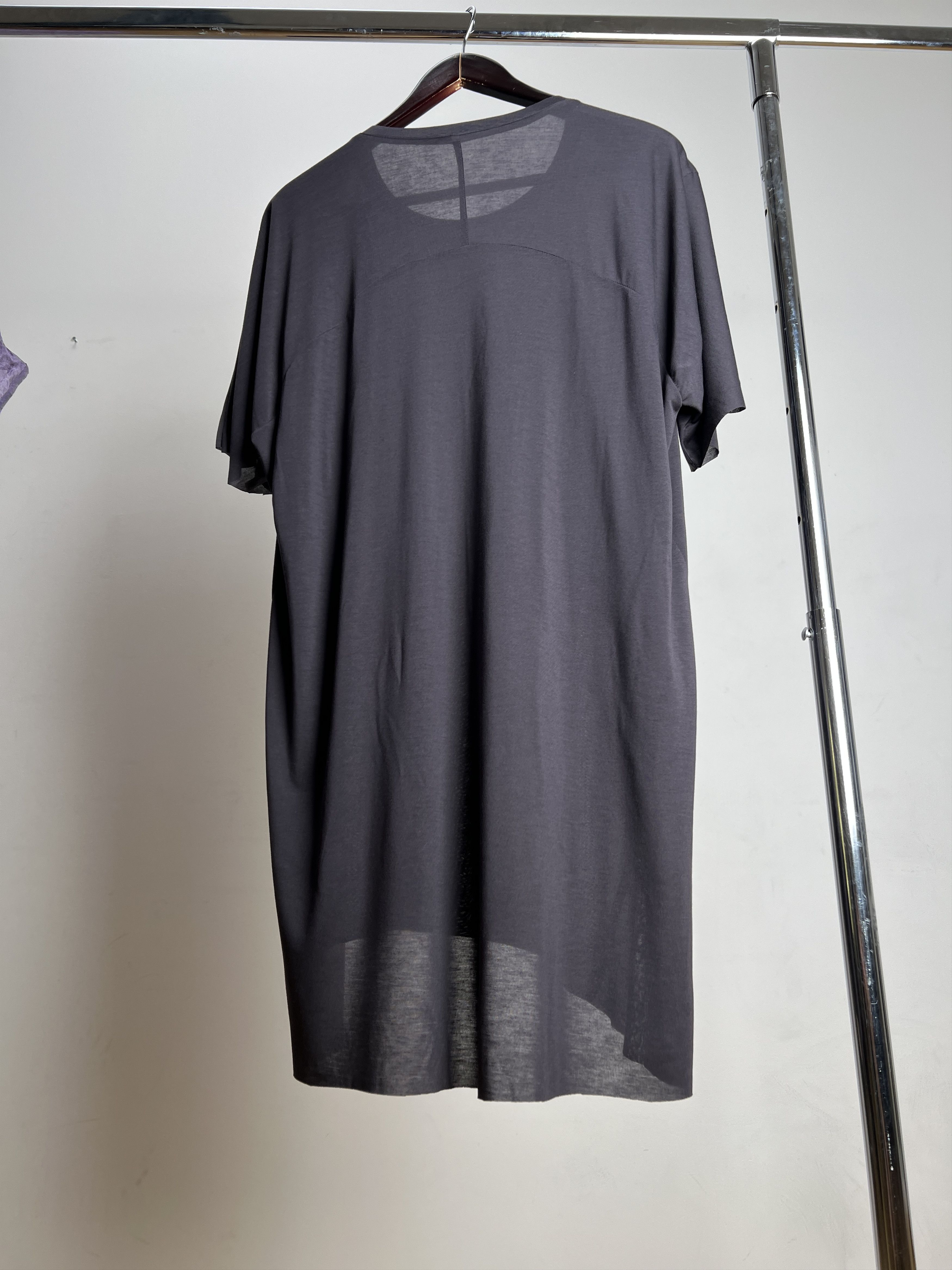 Other LONG BROWN THIN TSHIRT OVERSIZED Size US L / EU 52-54 / 3 - 15 Thumbnail