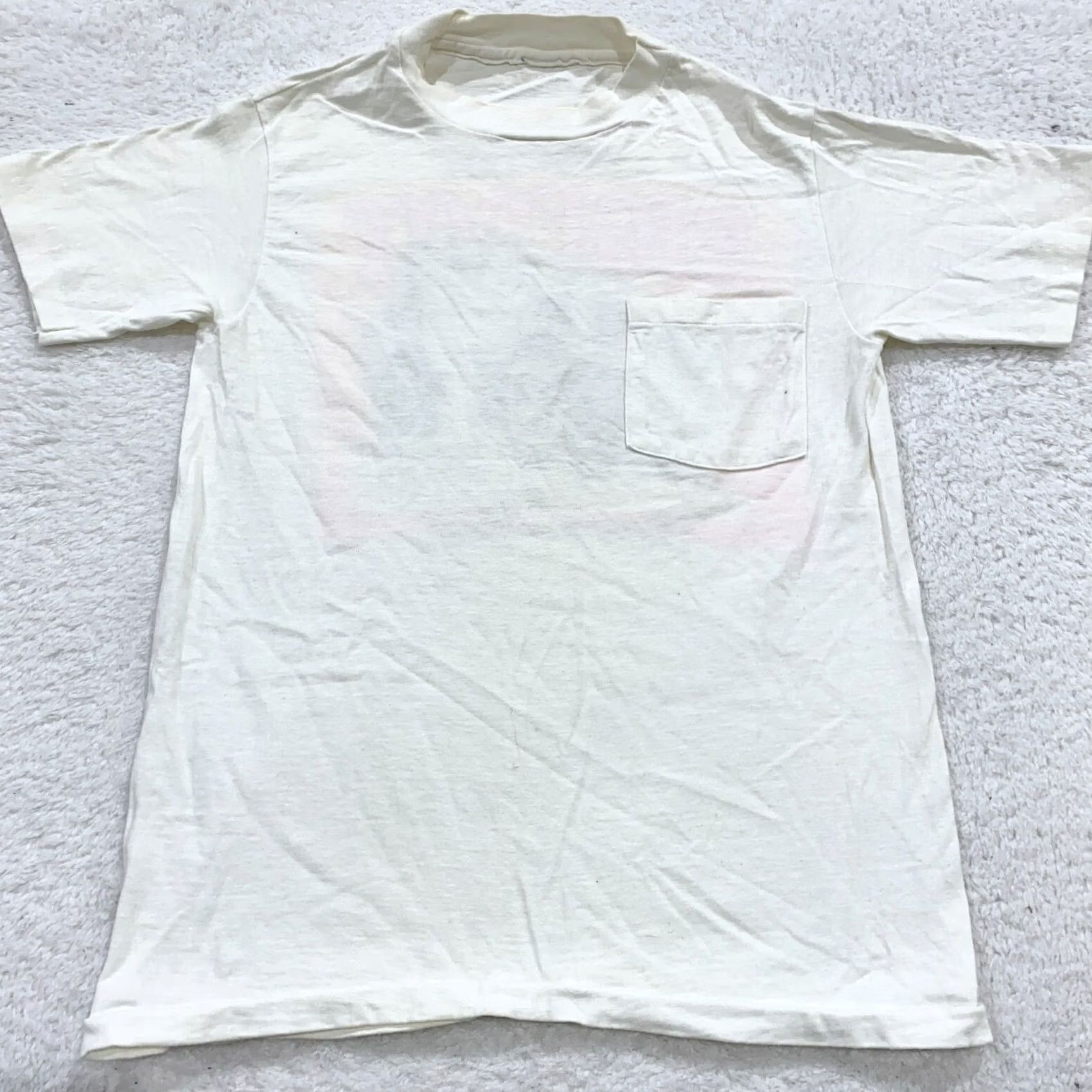 Vintage VINTAGE HAWAIIAN BIGFOOT TSUNAMI CHASER POCKET T-Shirt XS single stitch 80s 90s Mens Size US XS / EU 42 / 0 - 2 Thumbnail