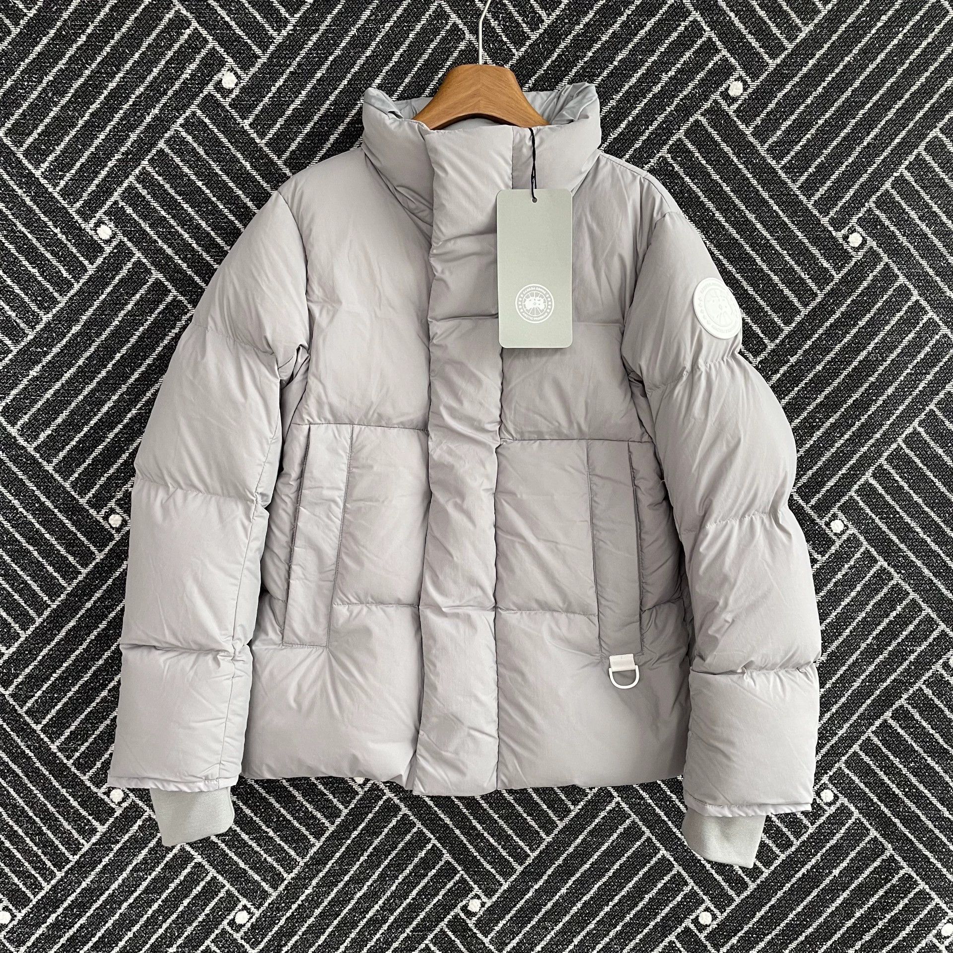 Canada Goose Canada Goose gray XS unisex short puffer stand collar WP Size US XS / EU 42 / 0 - 1 Thumbnail