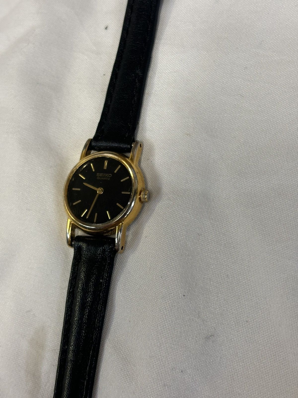 Seiko Vintage Seiko 2Y00-0A19 Womens Watch! New Battery! Size ONE SIZE - 3 Thumbnail