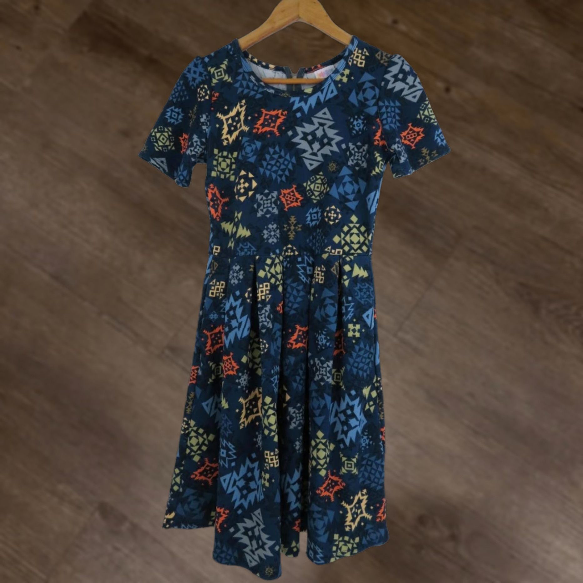 Vintage LuLaRoe Amelia Dress – Women’s S – Aztec Geometric Fit & Flare A-Line Dress Size S / US 4 / IT 40 - 1 Thumbnail
