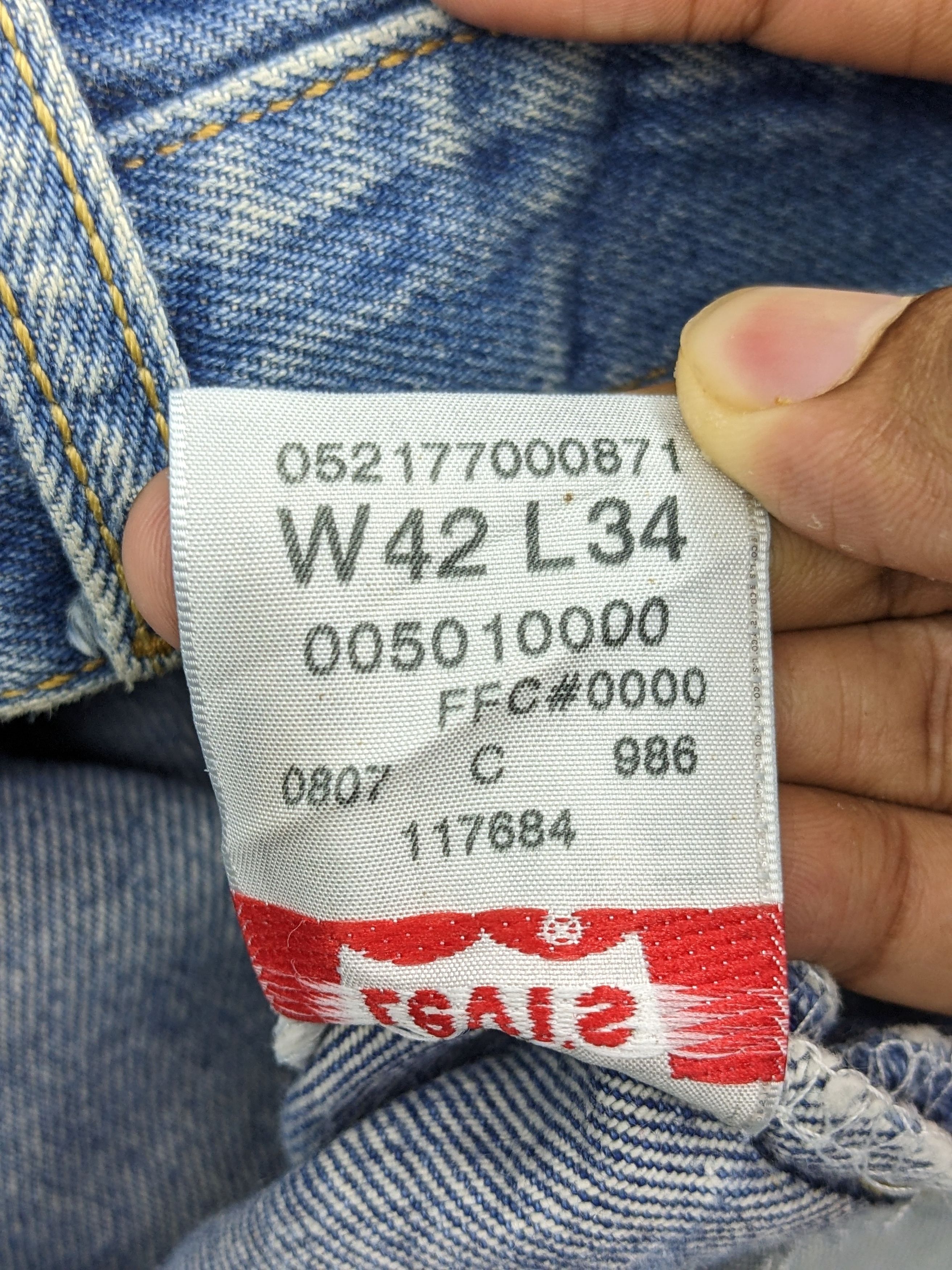Levi's × Vintage Vintage Levi's 501 Faded Blue Denim DJ0018Z Size US 39 - 8 Thumbnail