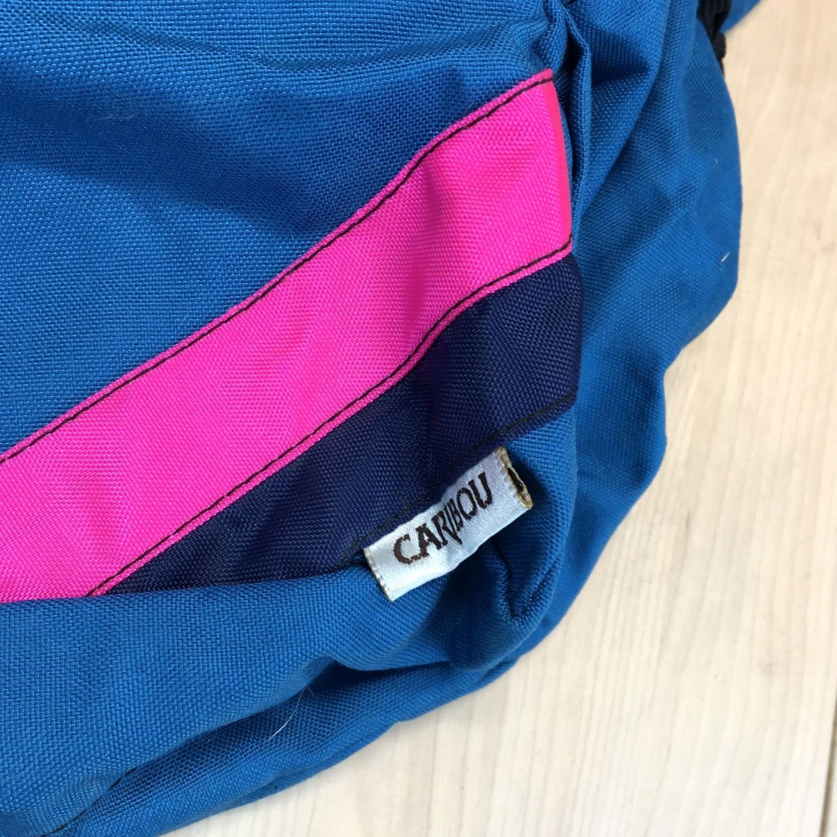 Vintage Vintage Caribou Neon Sling Bag Waist Crossbody Blue Nylon 90s Gorpcore 15" Bag Pockets Nylon Unisex Adults 90s Mens Womens Size ONE SIZE - 2 Thumbnail
